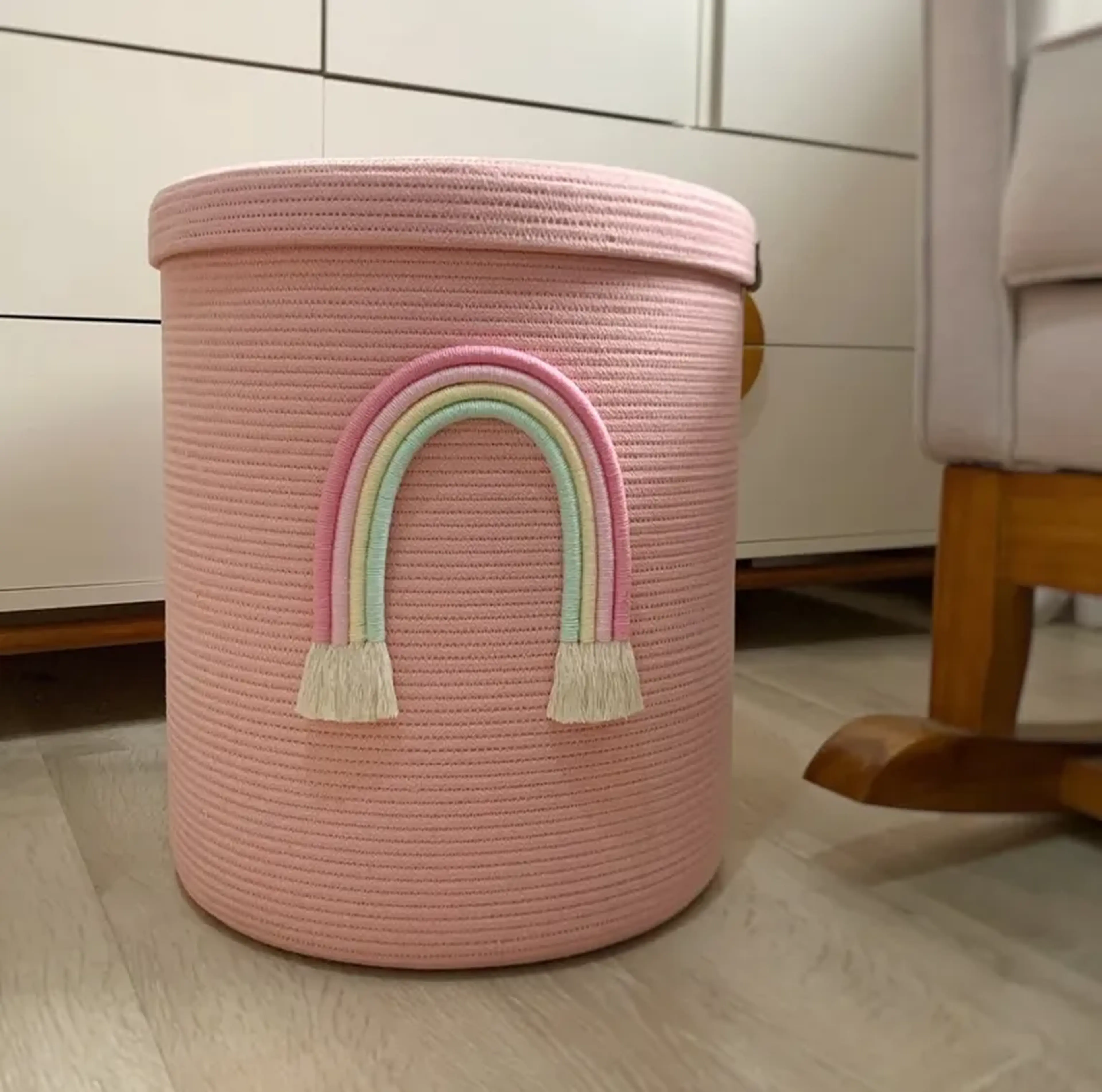 Cesto arco-íris imagem