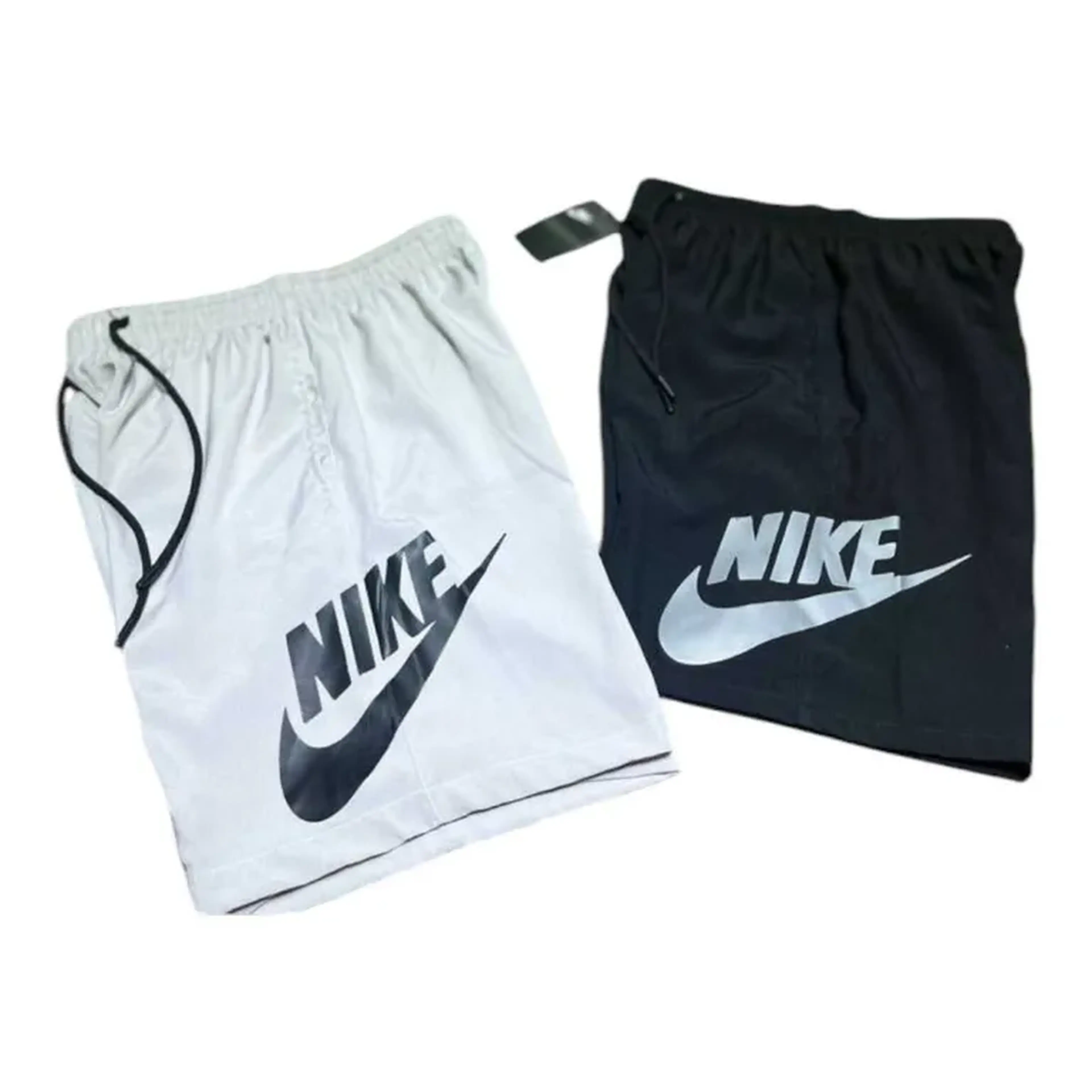 Bermuda NIKE imagem