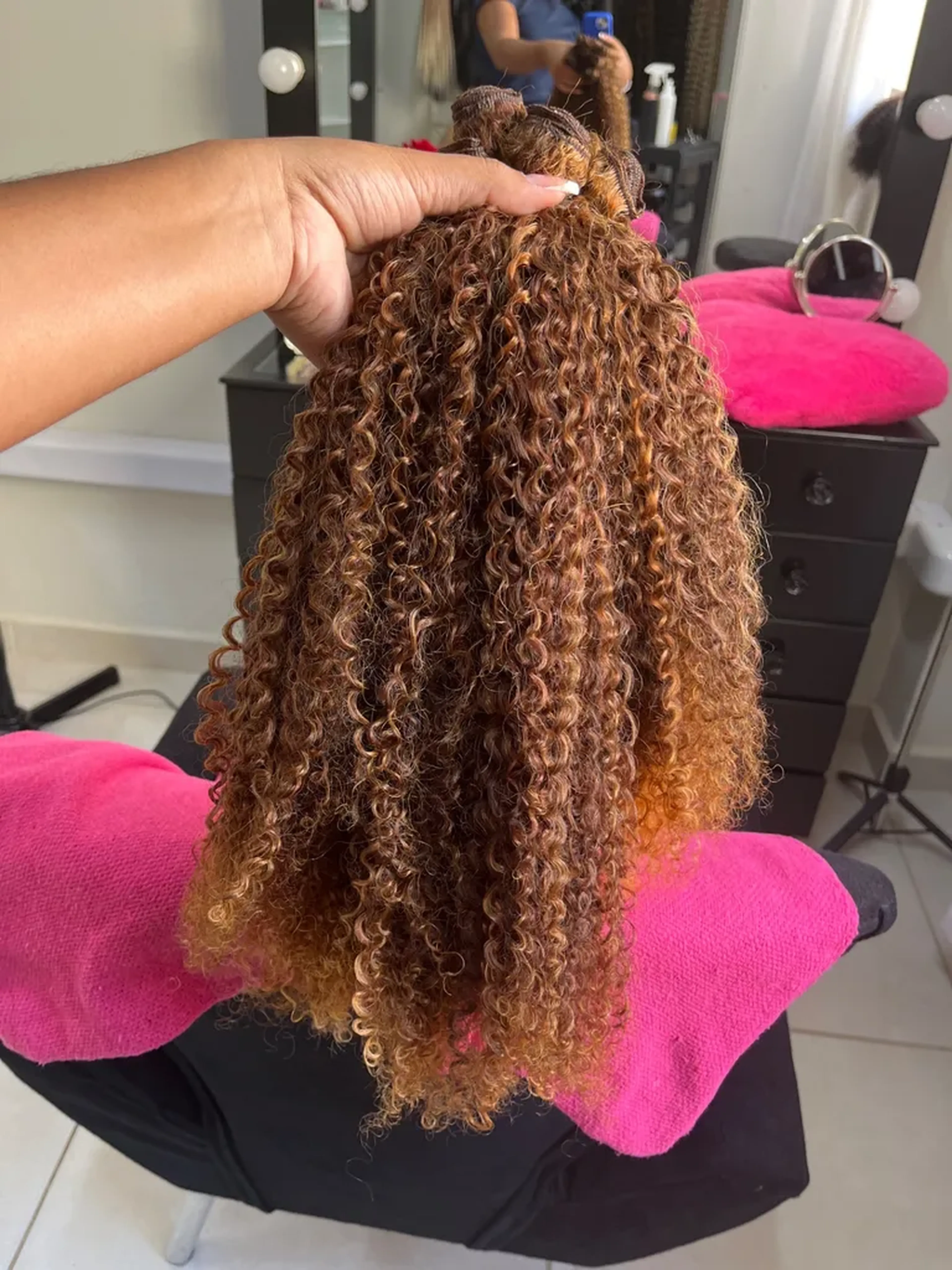 Afro cacho mel 65cm em camadas - 300g imagem