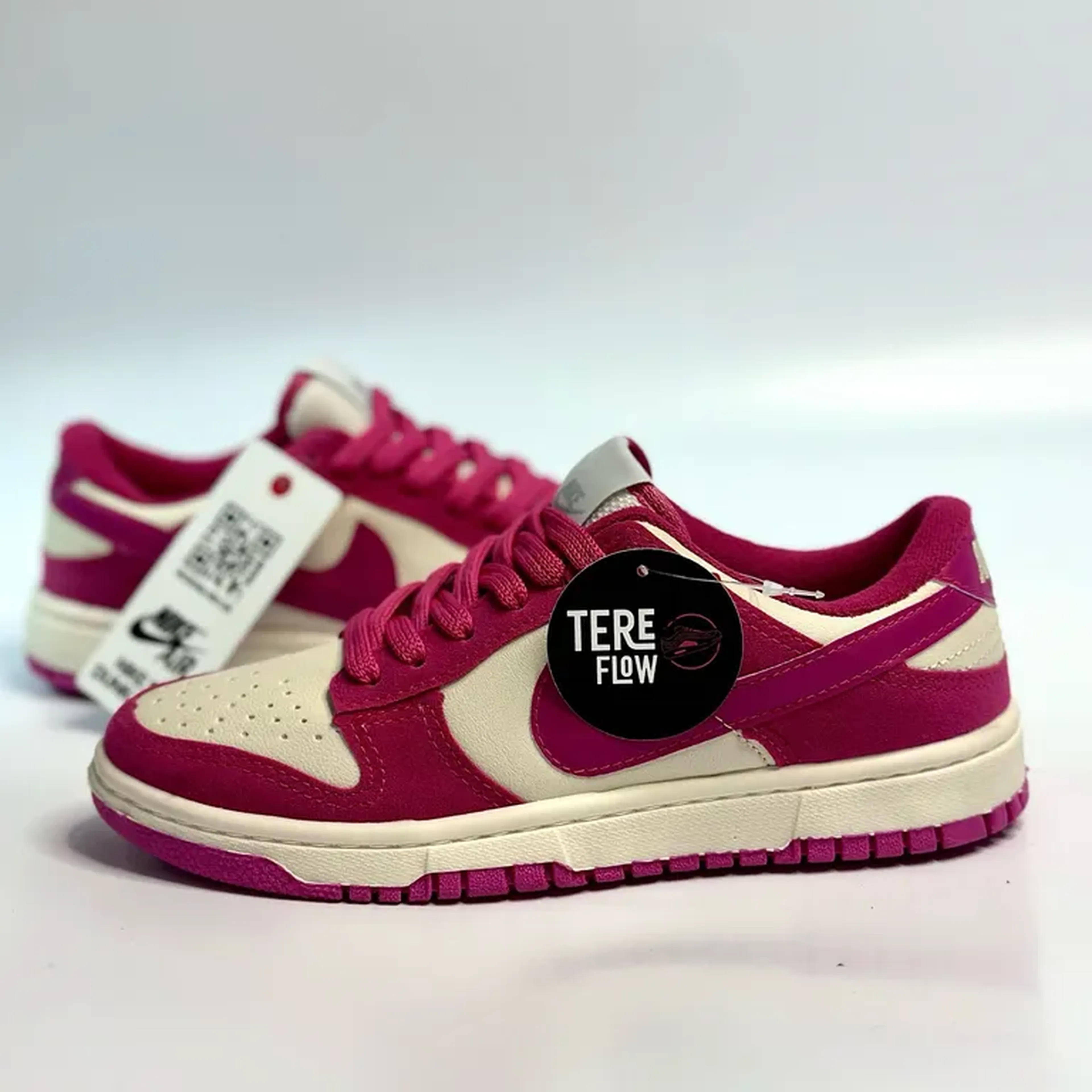 Nike Dunk Rosa Creme imagem