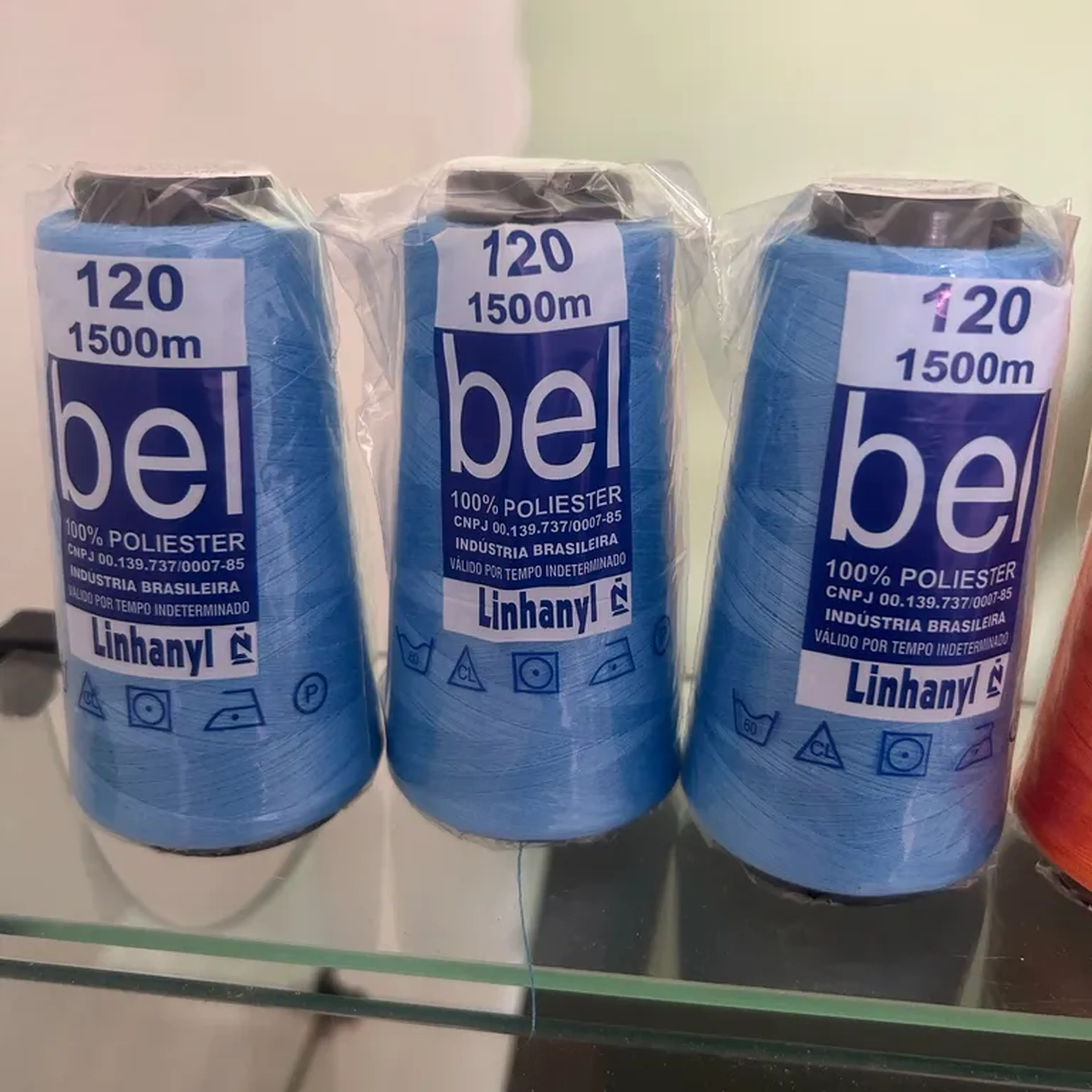 Linha de costura grande BEL 1.500 metros imagem