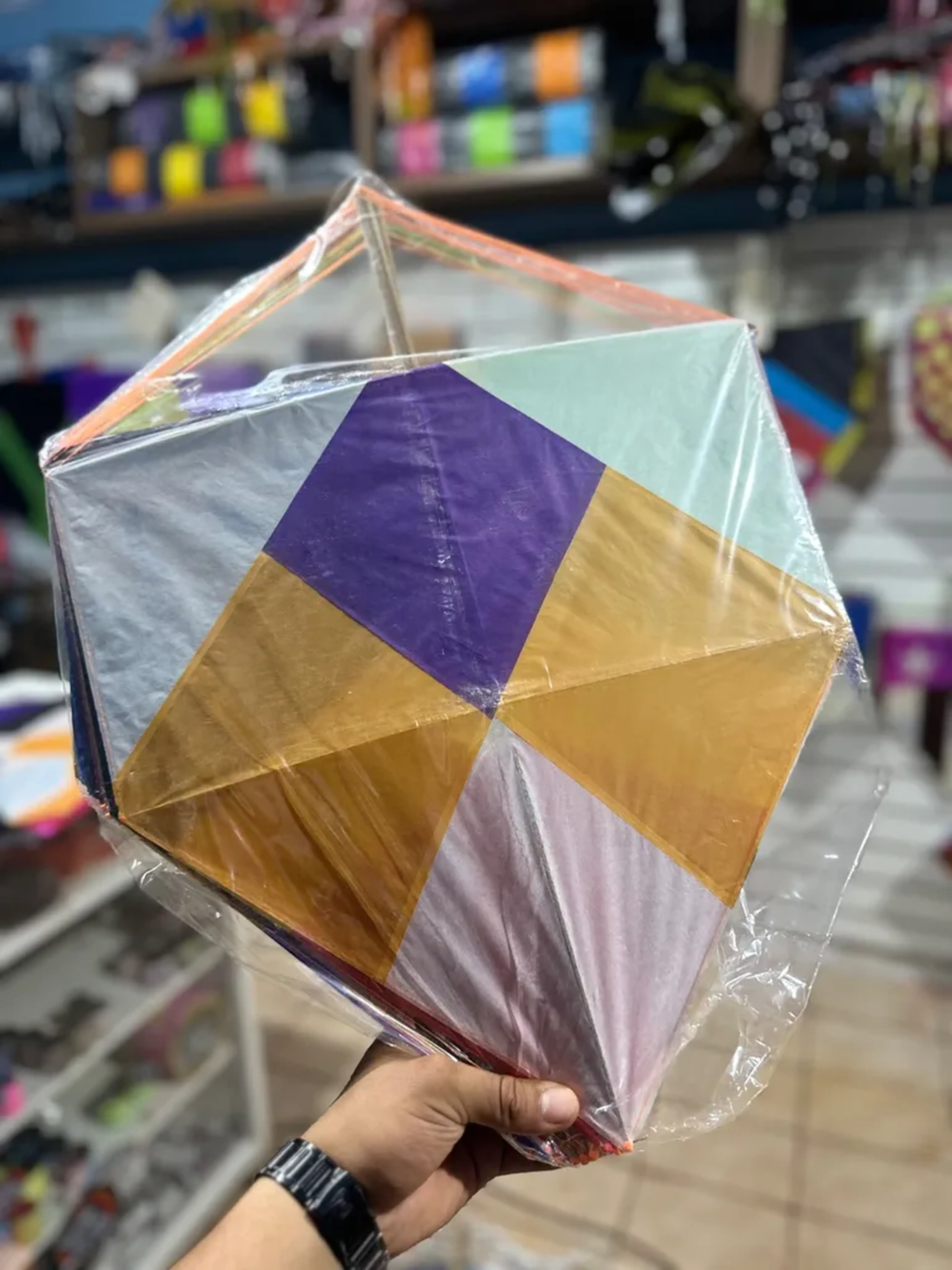 Pacote fechado pipa média 55cm imagem