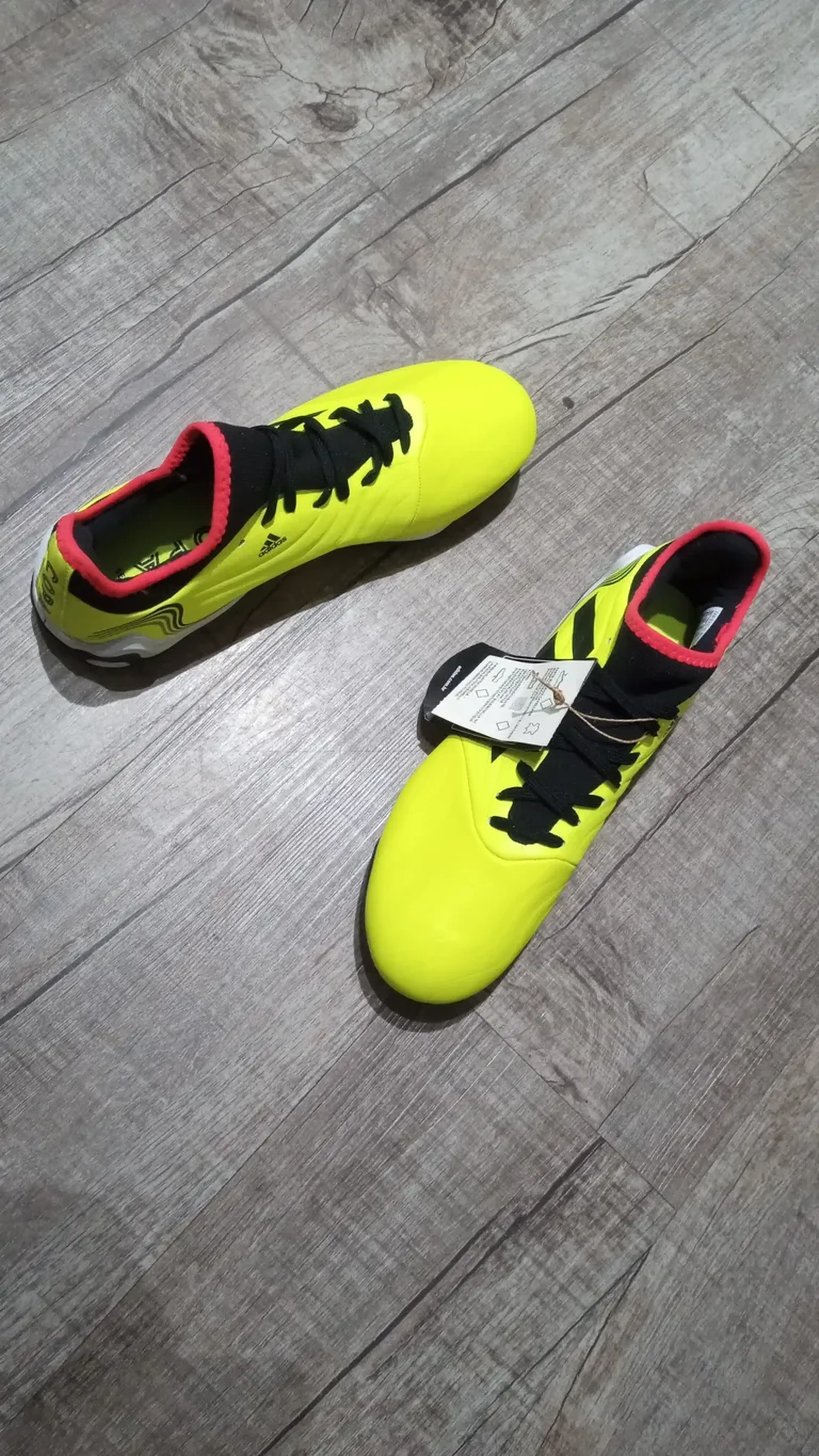 Chuteira society Br 39 Br 40 BR 41 2x Adidas Nova Cód GZ 1366 imagem