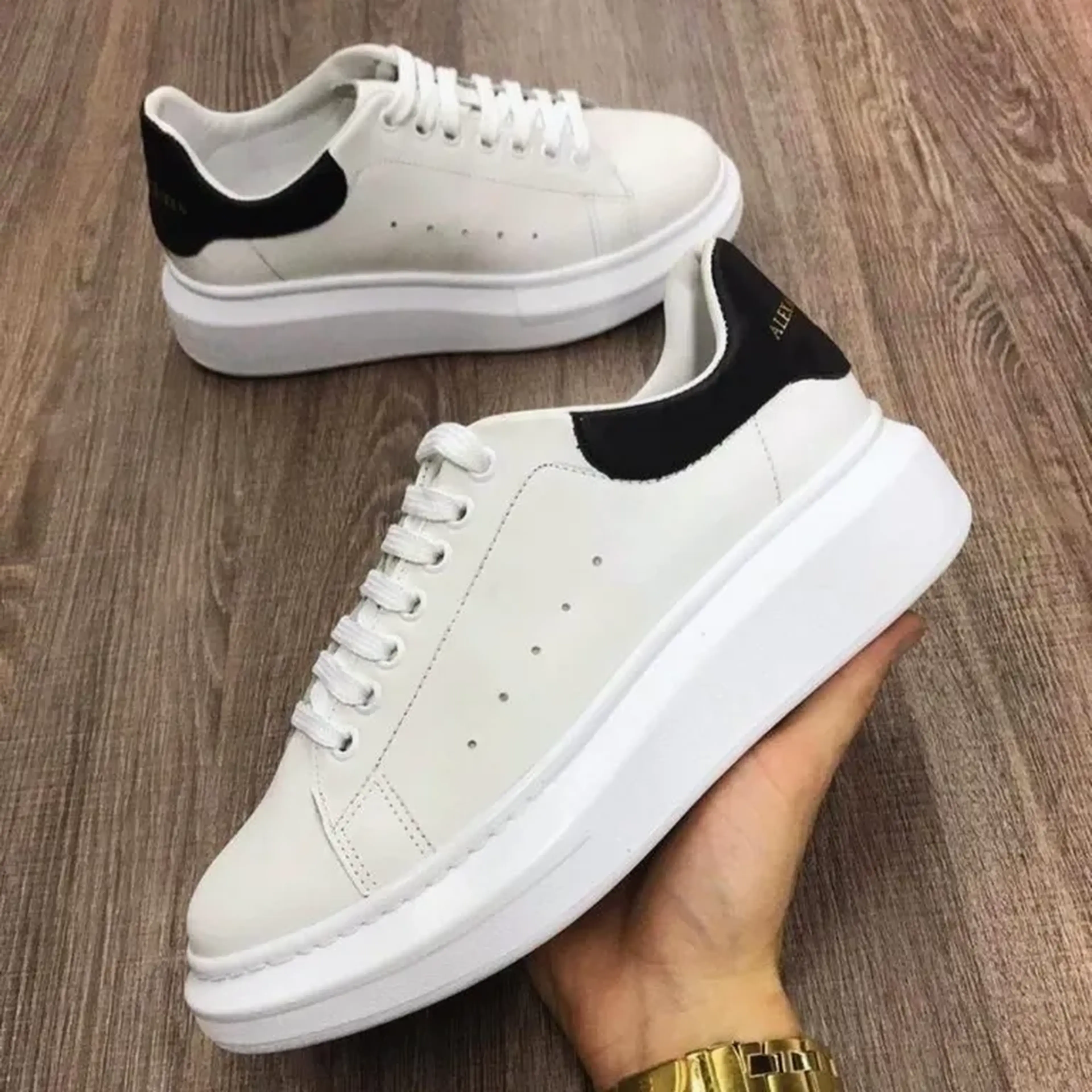 Alexander Mcqueen Branco e Preto Premium imagem