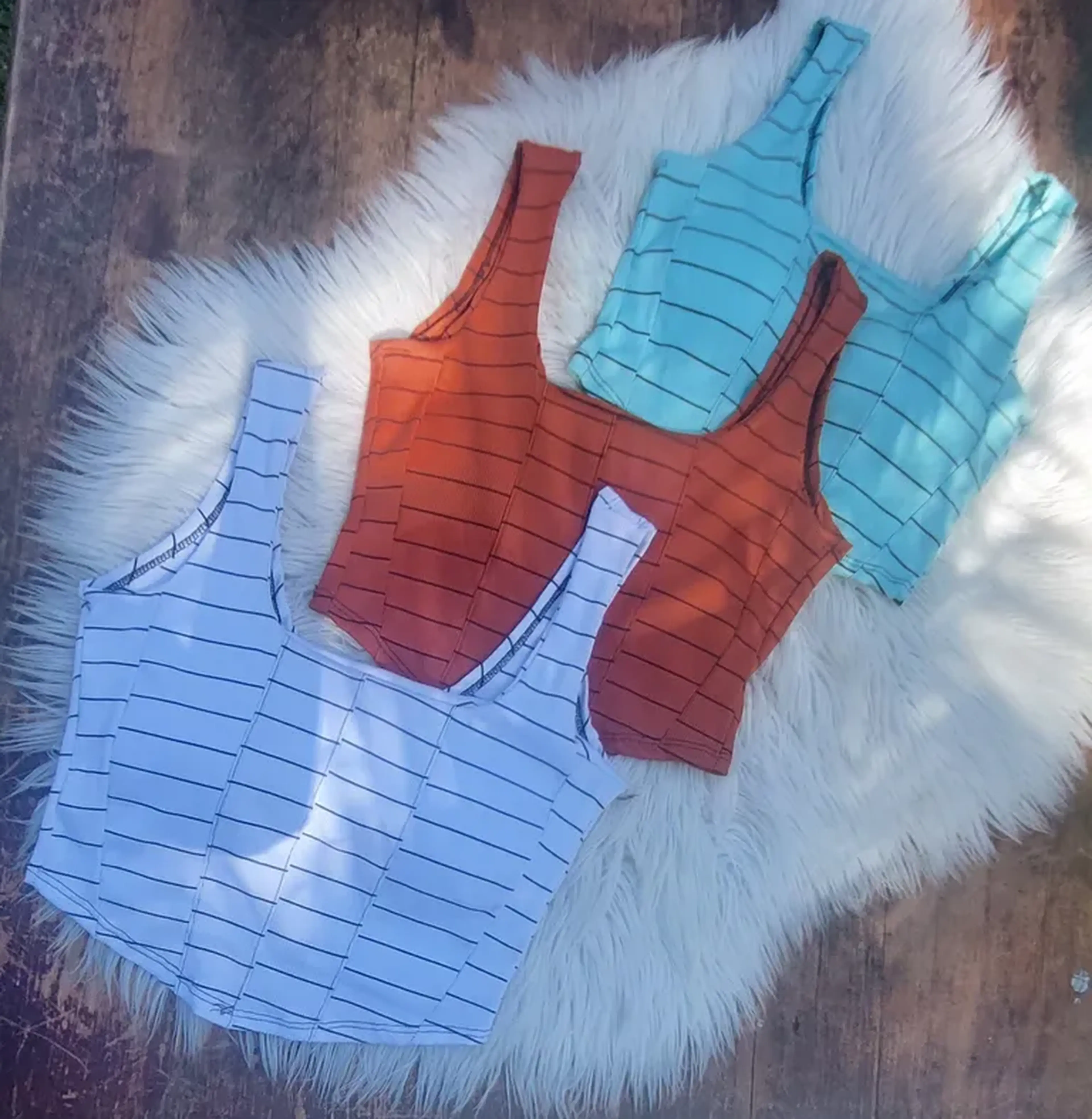 Cropped corset canelado com bojo imagem