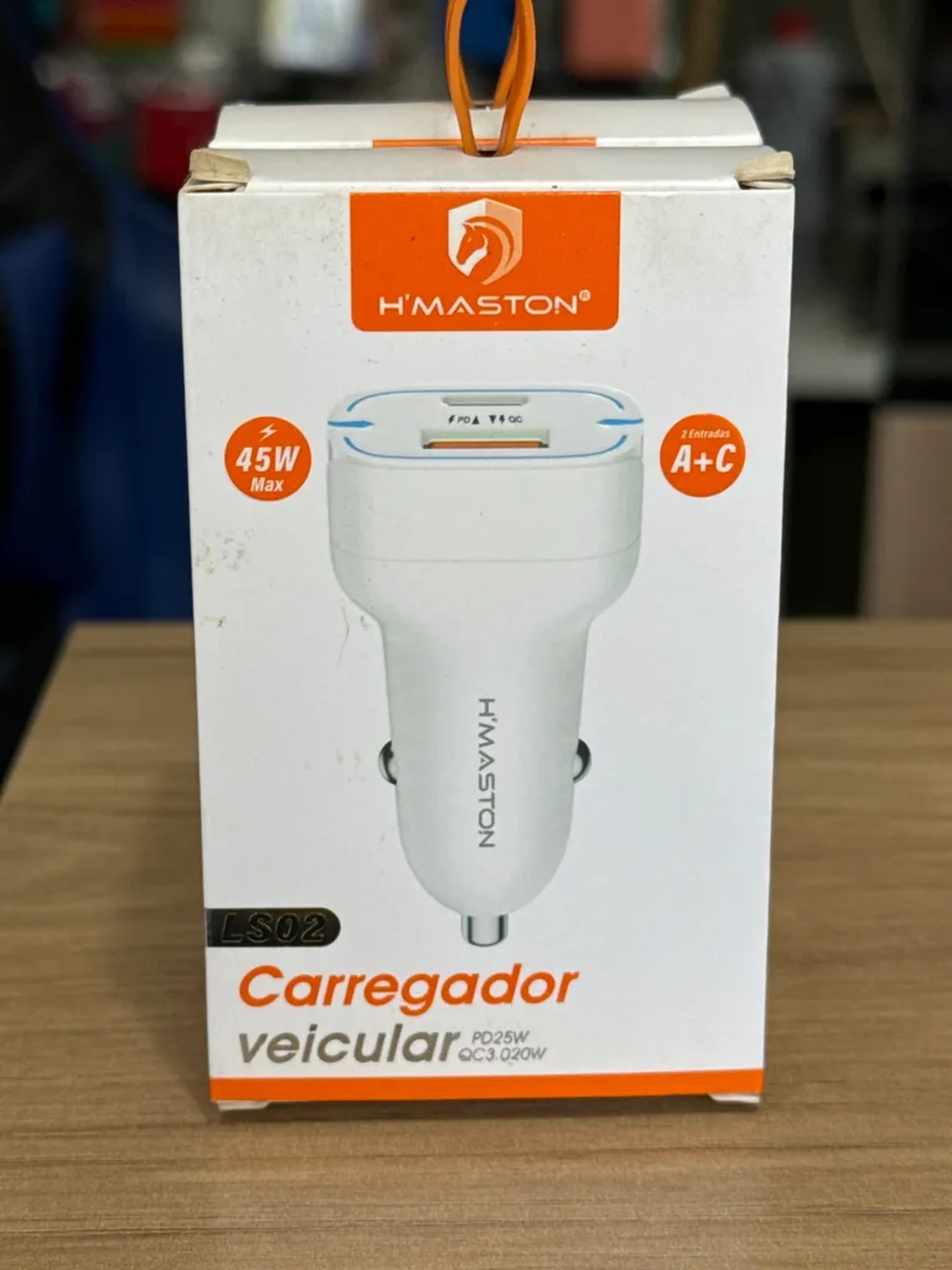 Fonte veicula C e usb turbo imagem