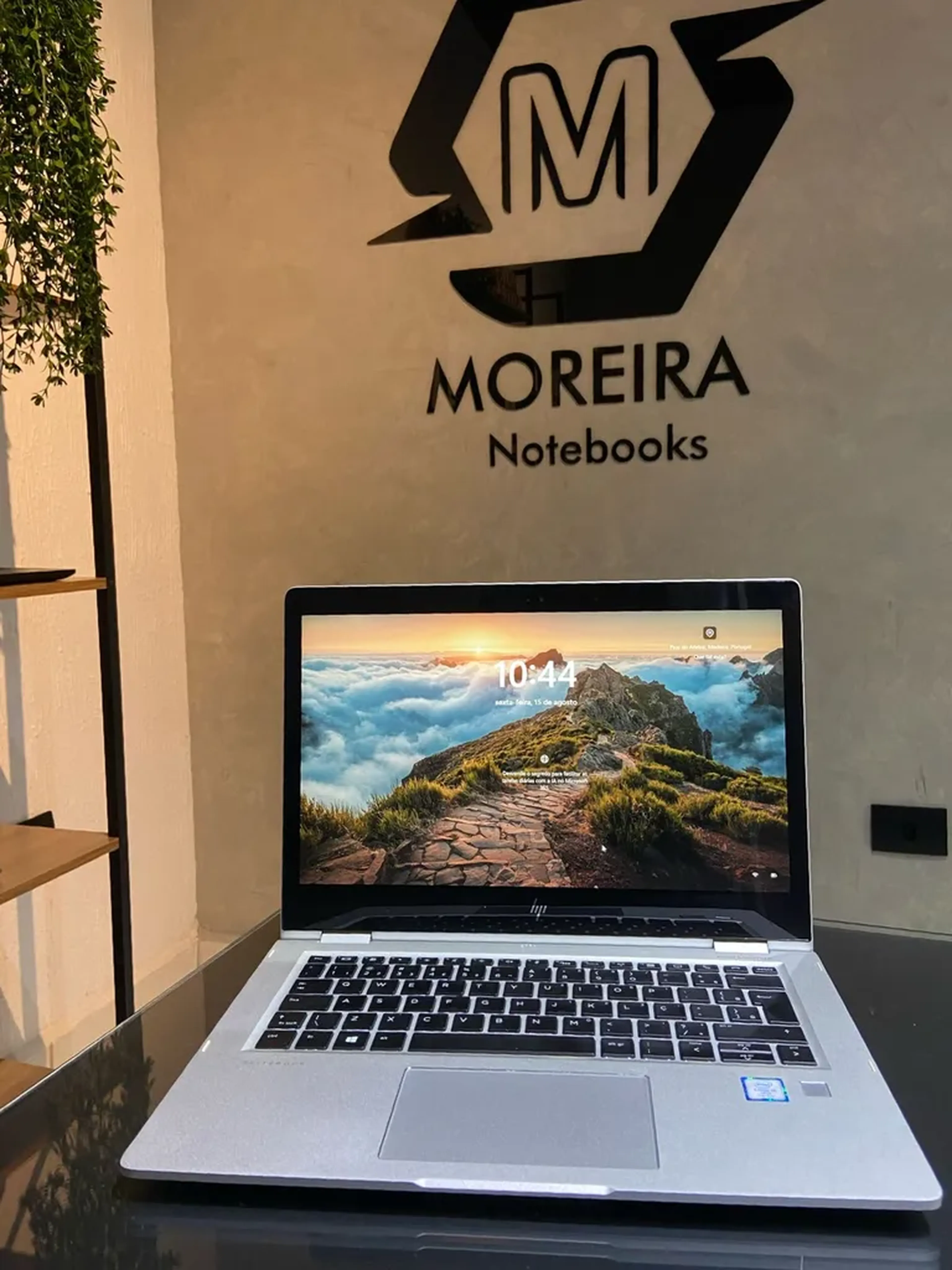 HP Elitebook X360 1030 G2 core i5 8Ram SSd 240 7ºGR Vira tablet imagem