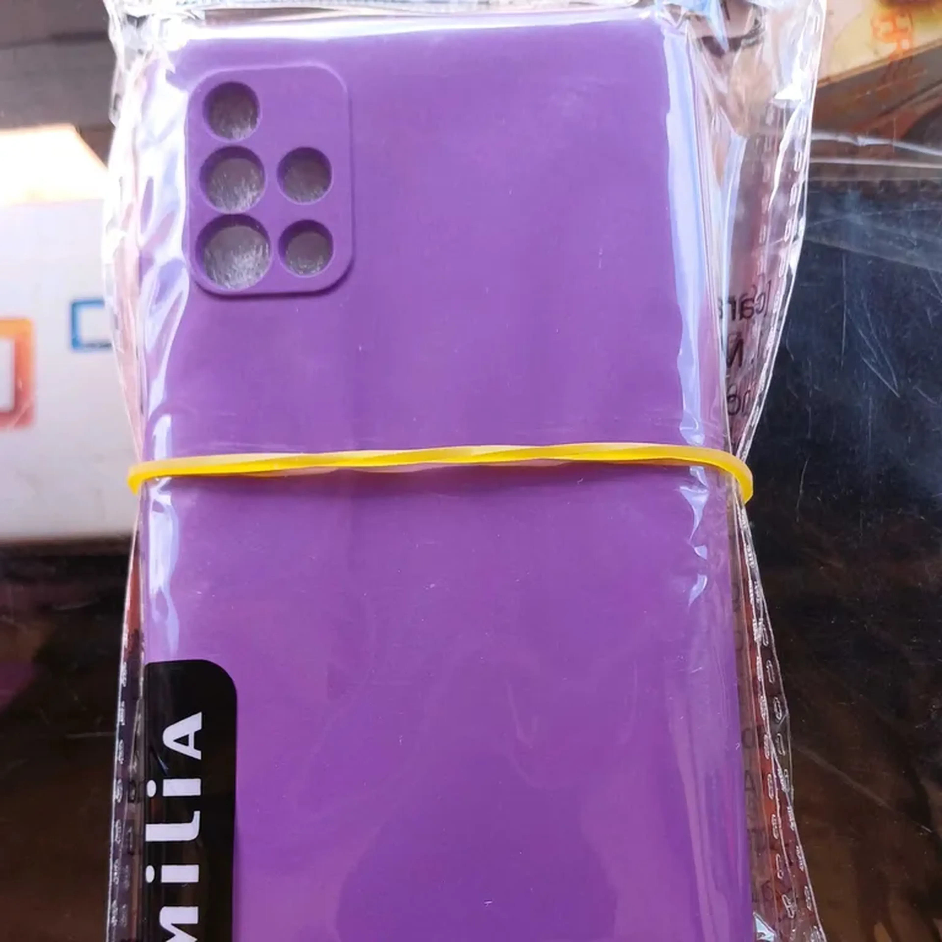 Capinha para Galaxy A51, Silicone Aveludada imagem