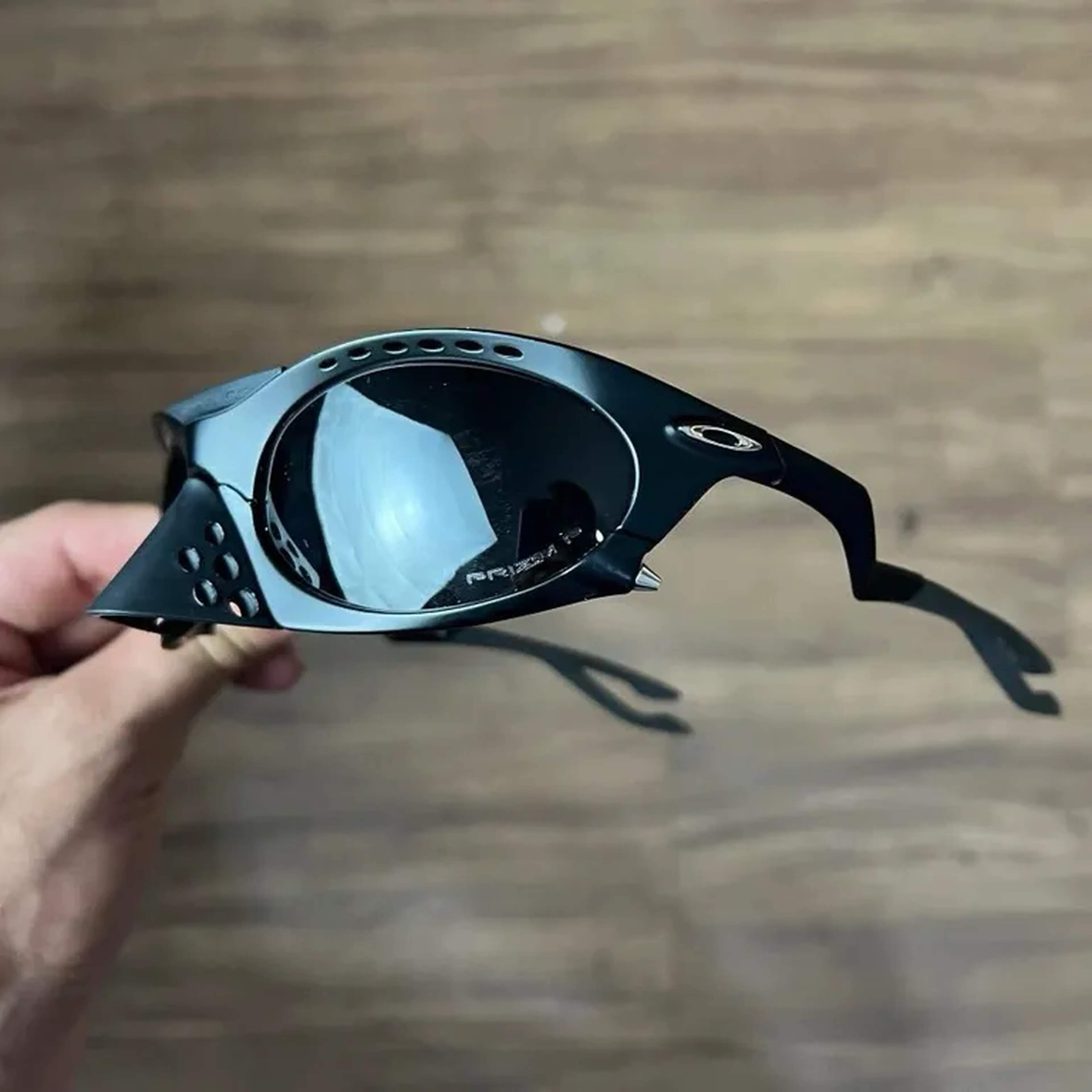 Plantaris Black (haste cinza) - Premium imagem