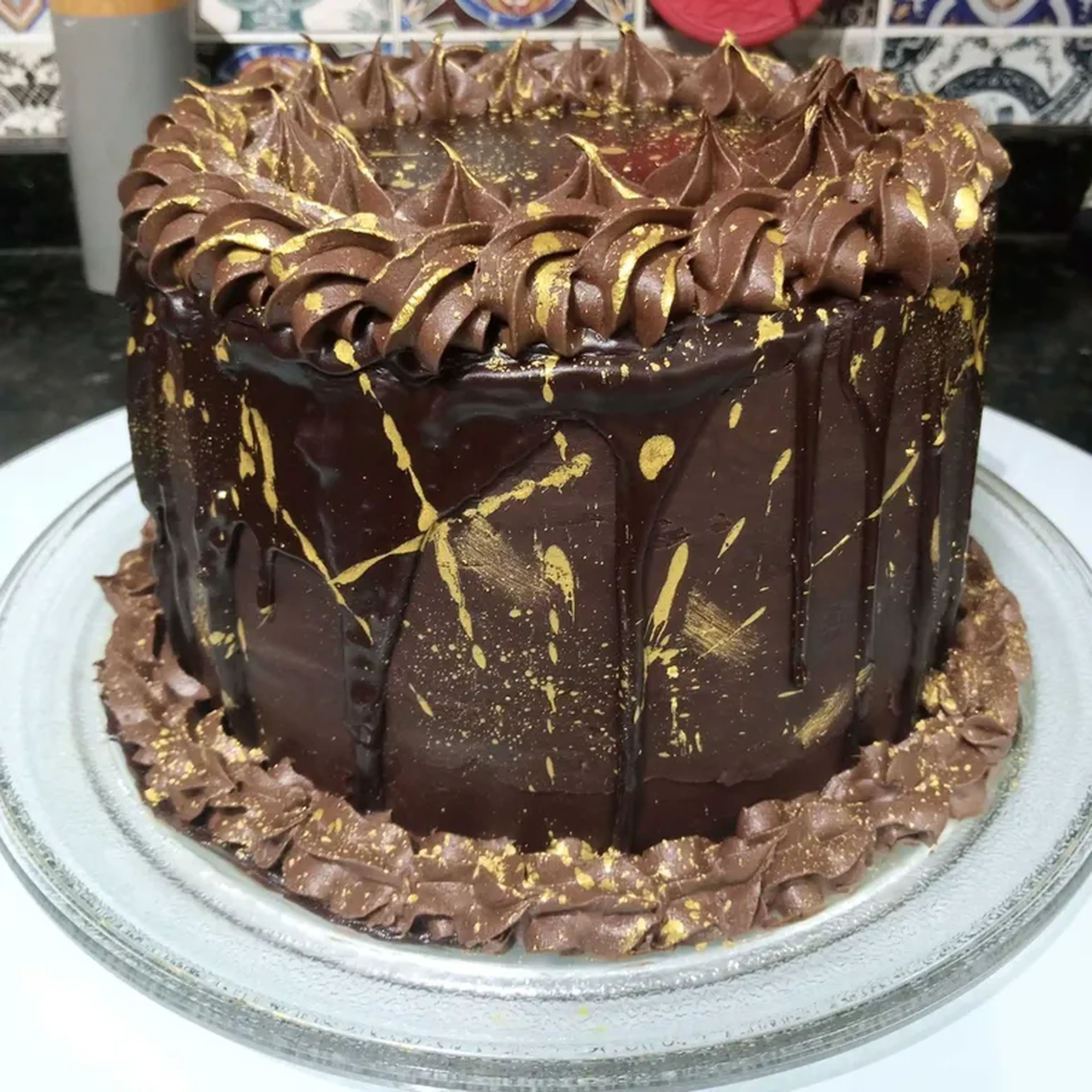 Bolo em ganache 20 pessoas imagem