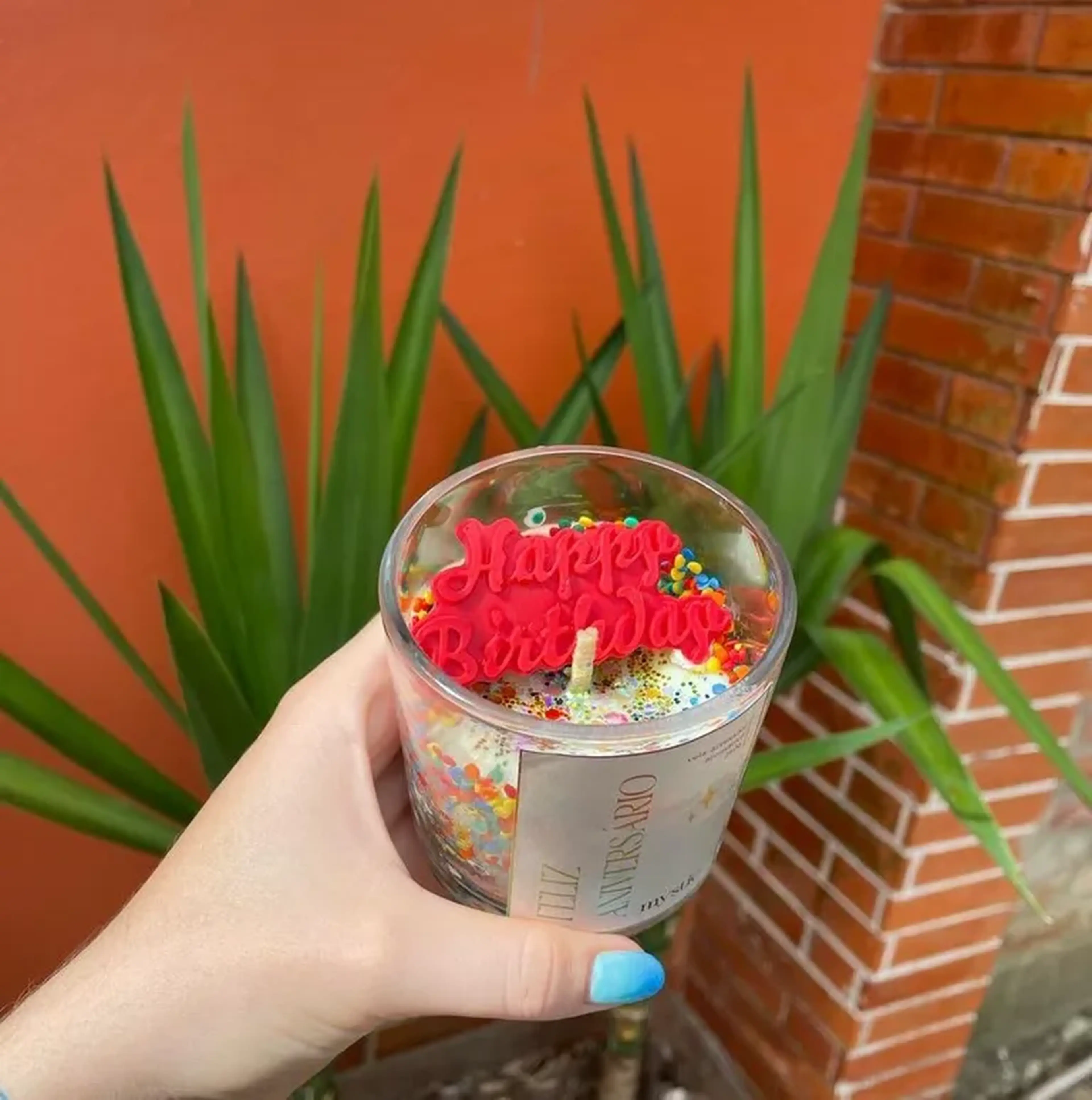 Vela aromática aniversário imagem