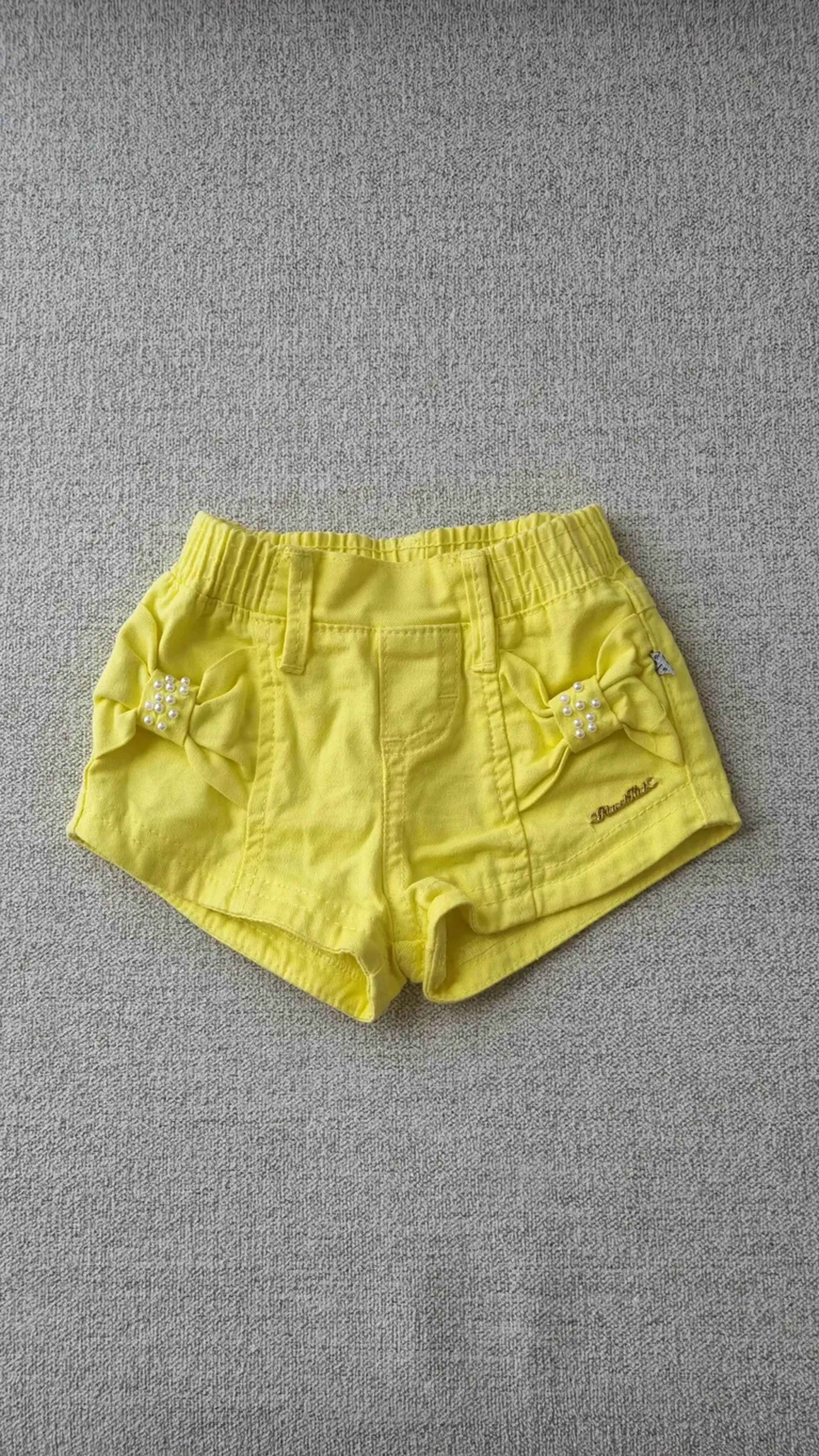 Shorts amarelo Planet Kids - M imagem