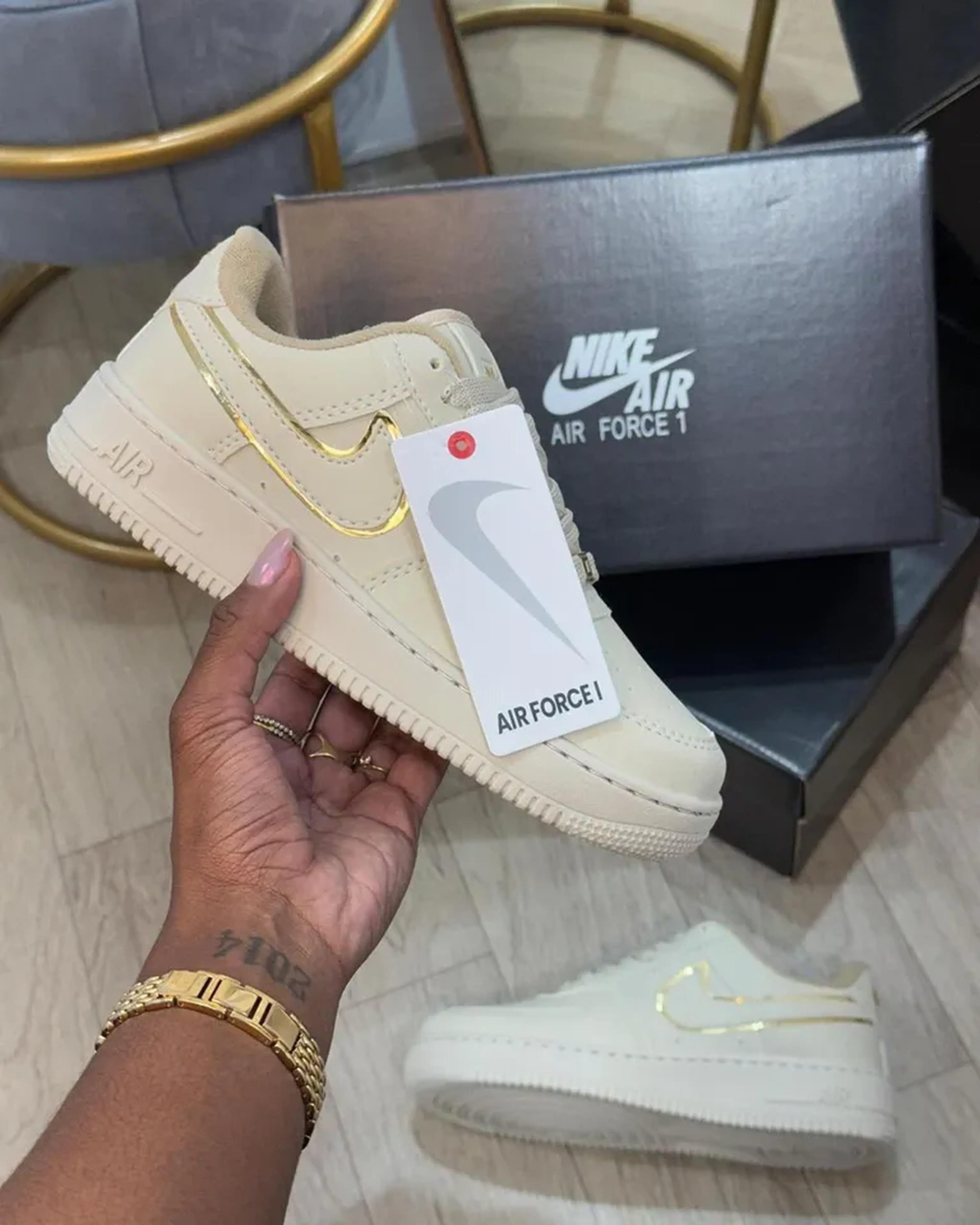 Tênis Nike Air Force Cromado imagem