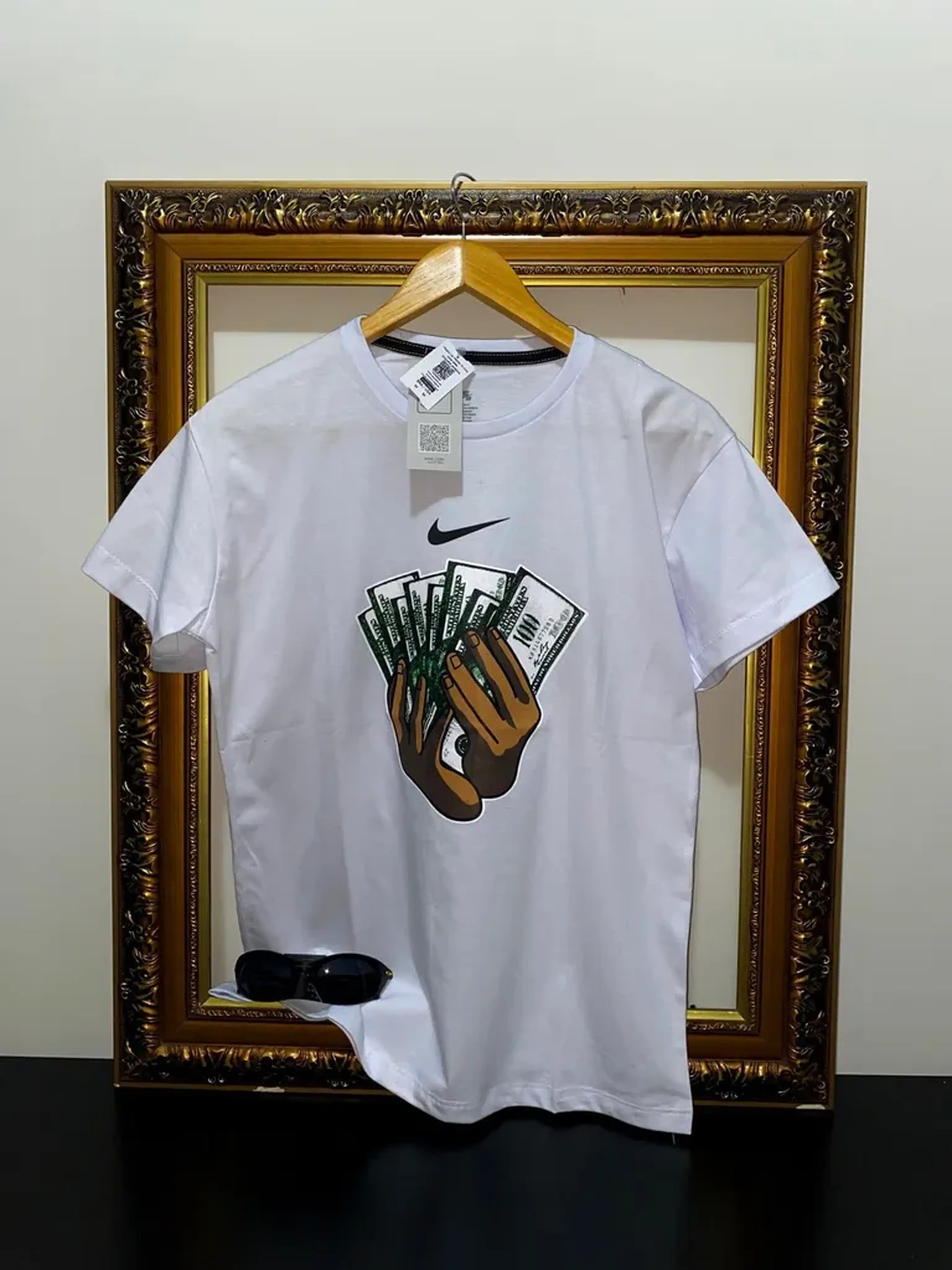 Camiseta Nike imagem