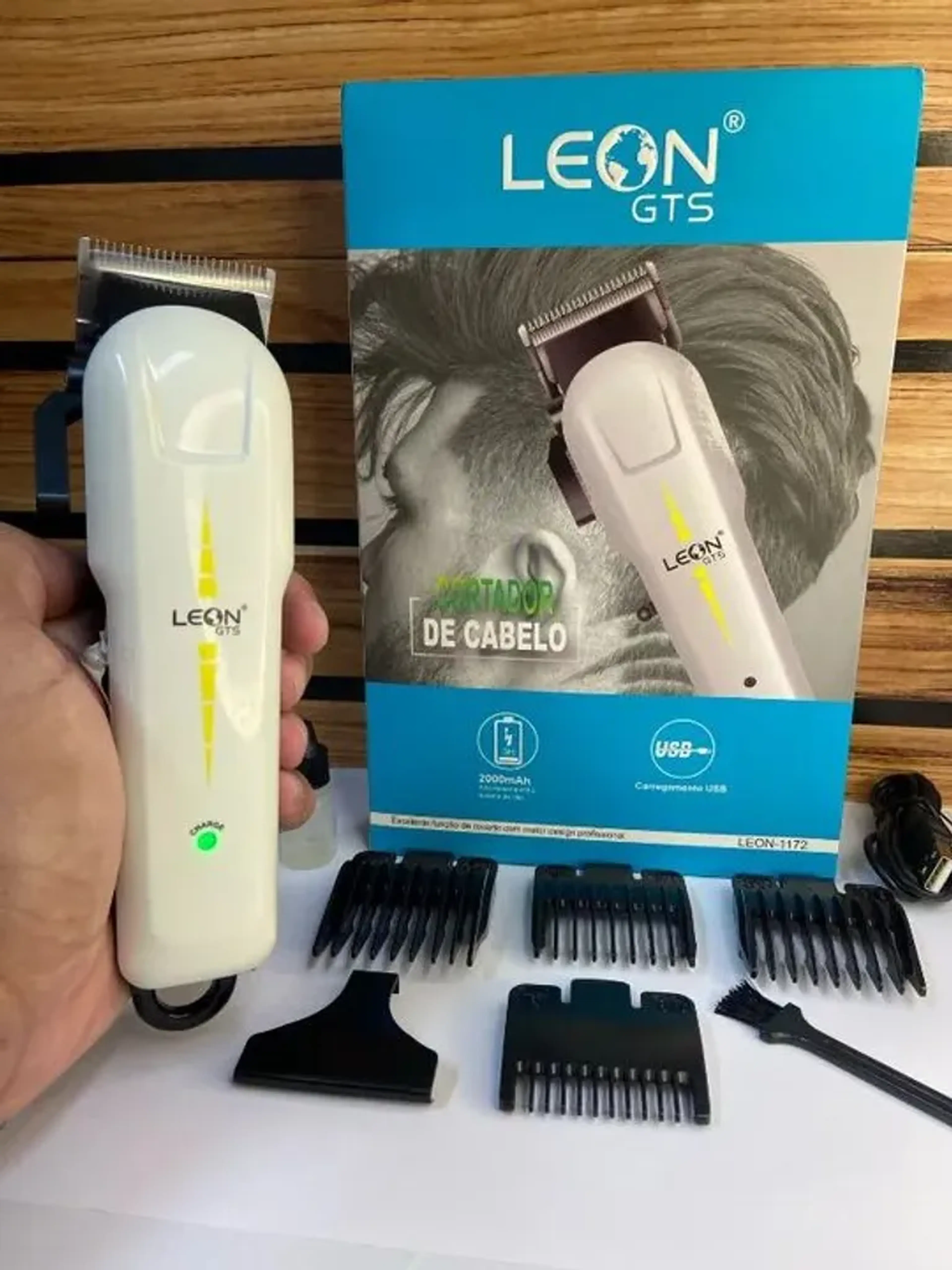 MÁQUINA DE CORTAR CABELO PROFISSIONAL LEON imagem