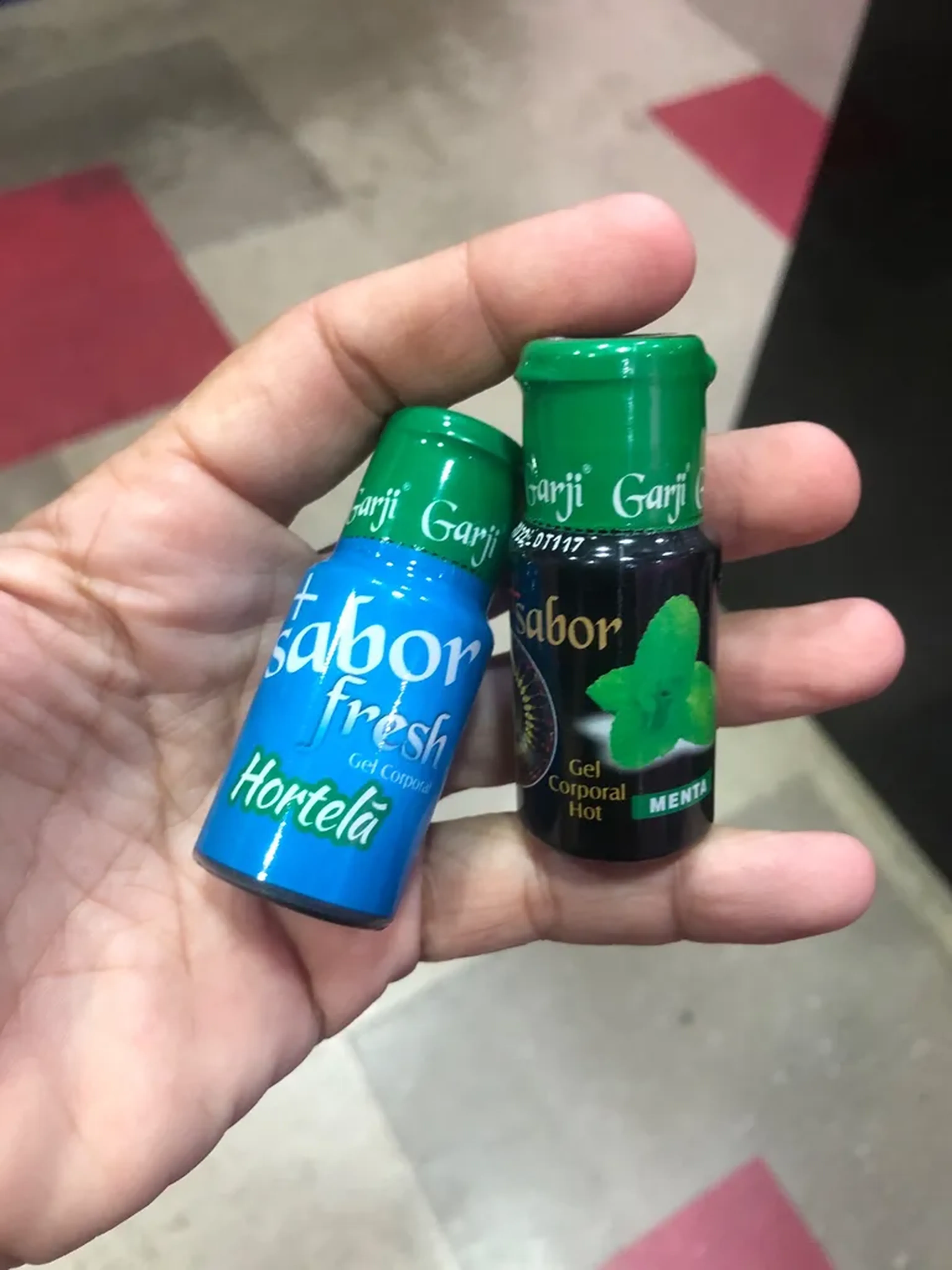 Óleo com sabores , quente ou frio imagem