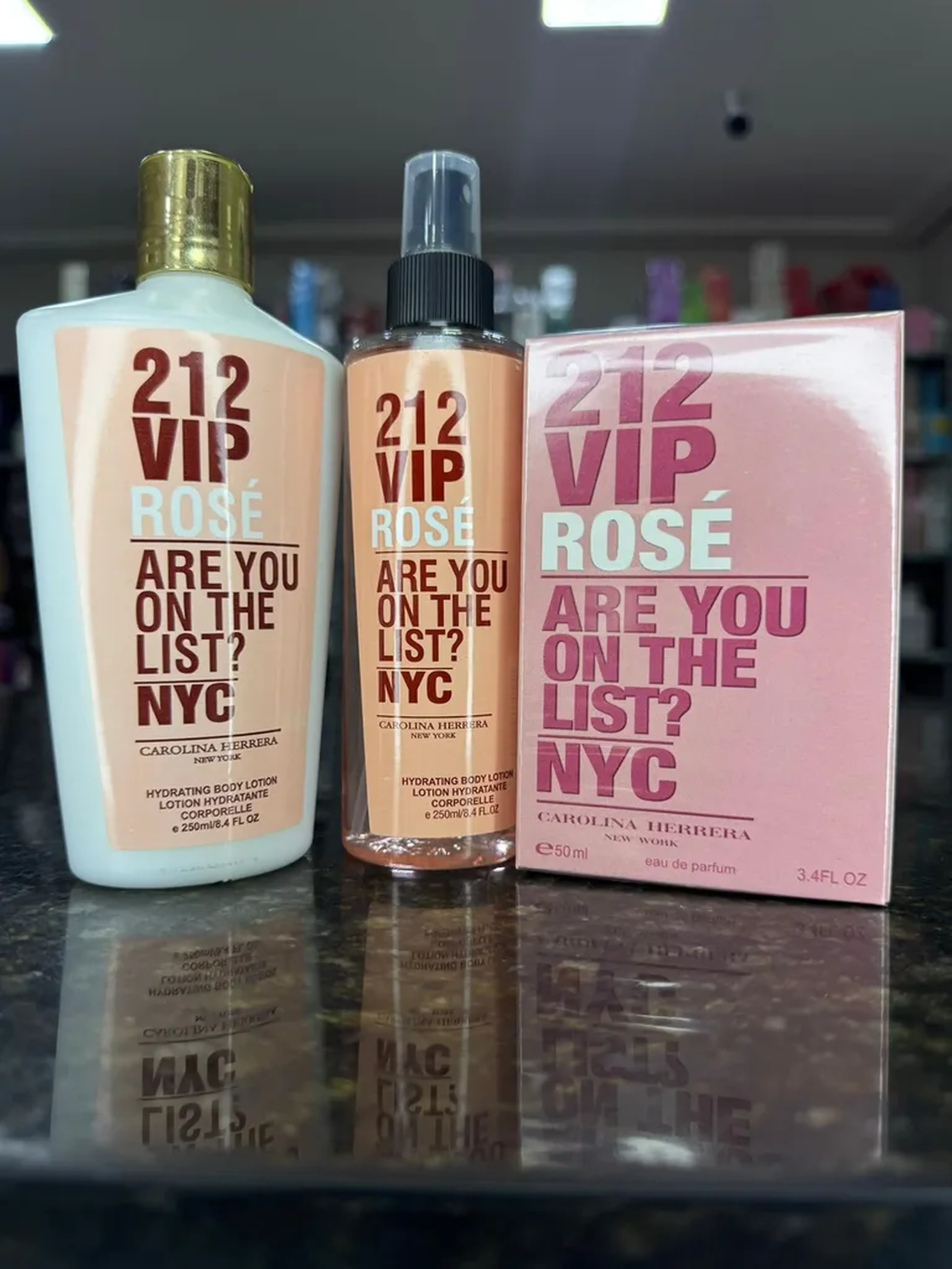 Kit Feminino 212 Vip Rose-Per 50ml+Body Splash+Hidratante) imagem