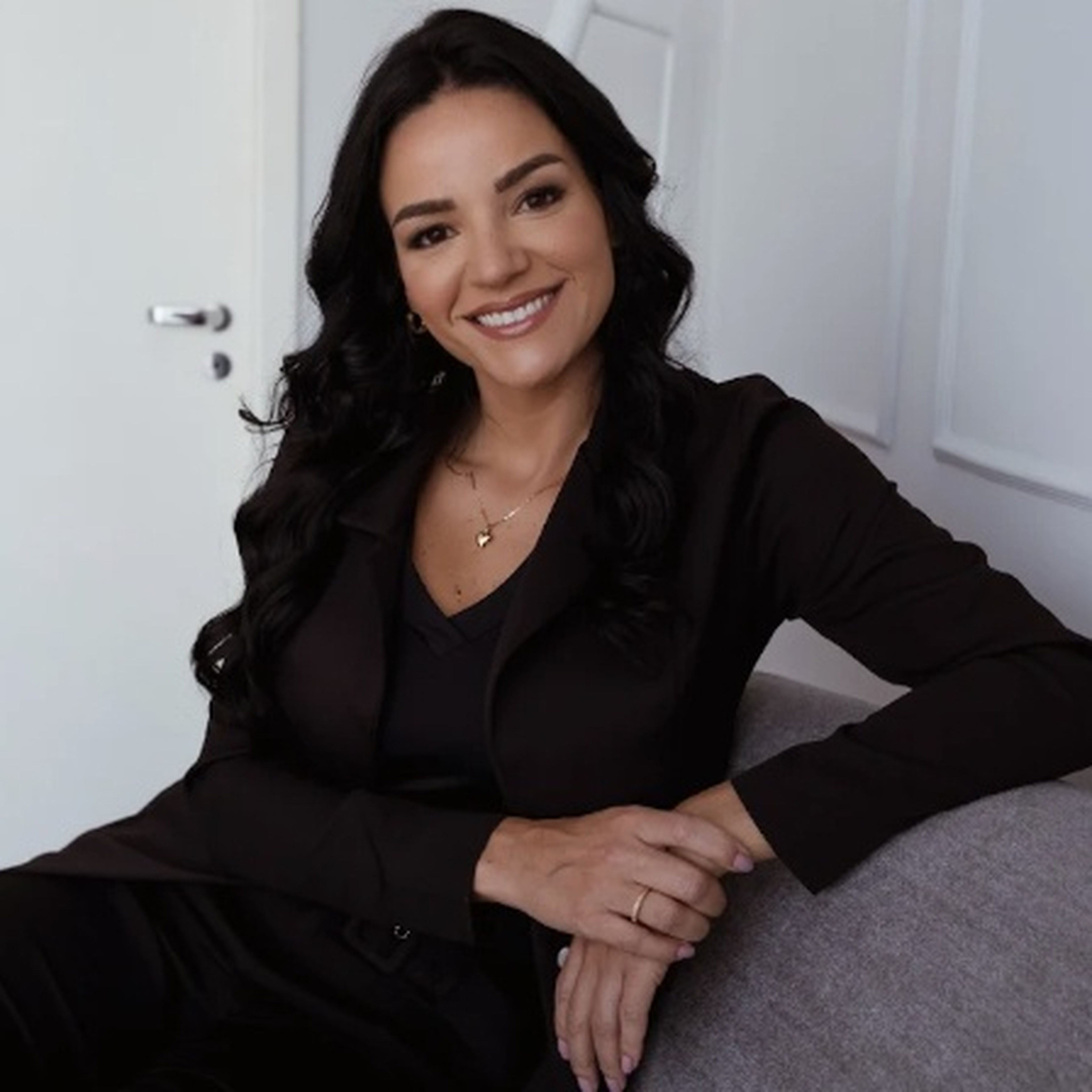 FERNANDA DIAS ANDRINO imagem