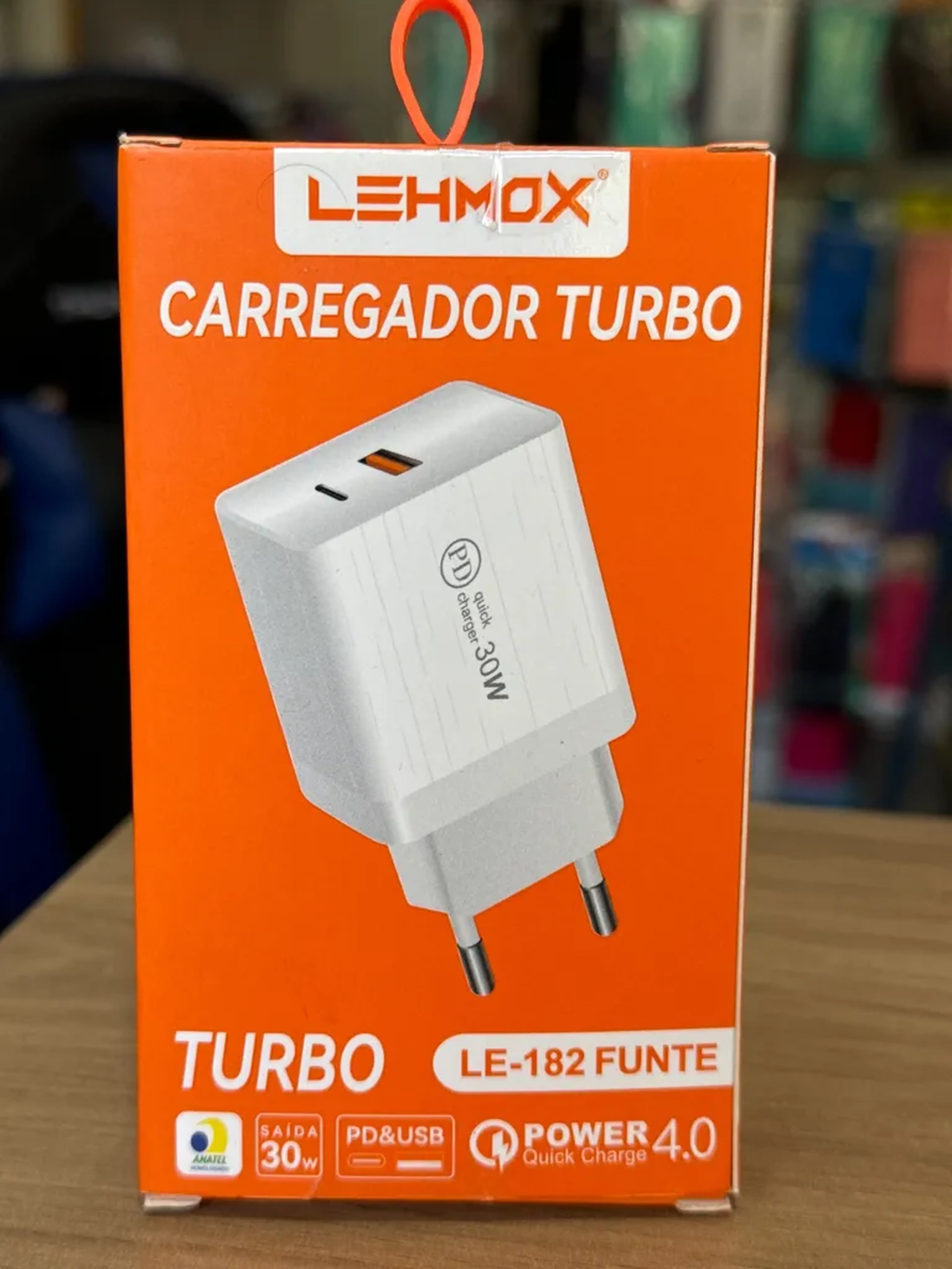 Fonte USB e C imagem