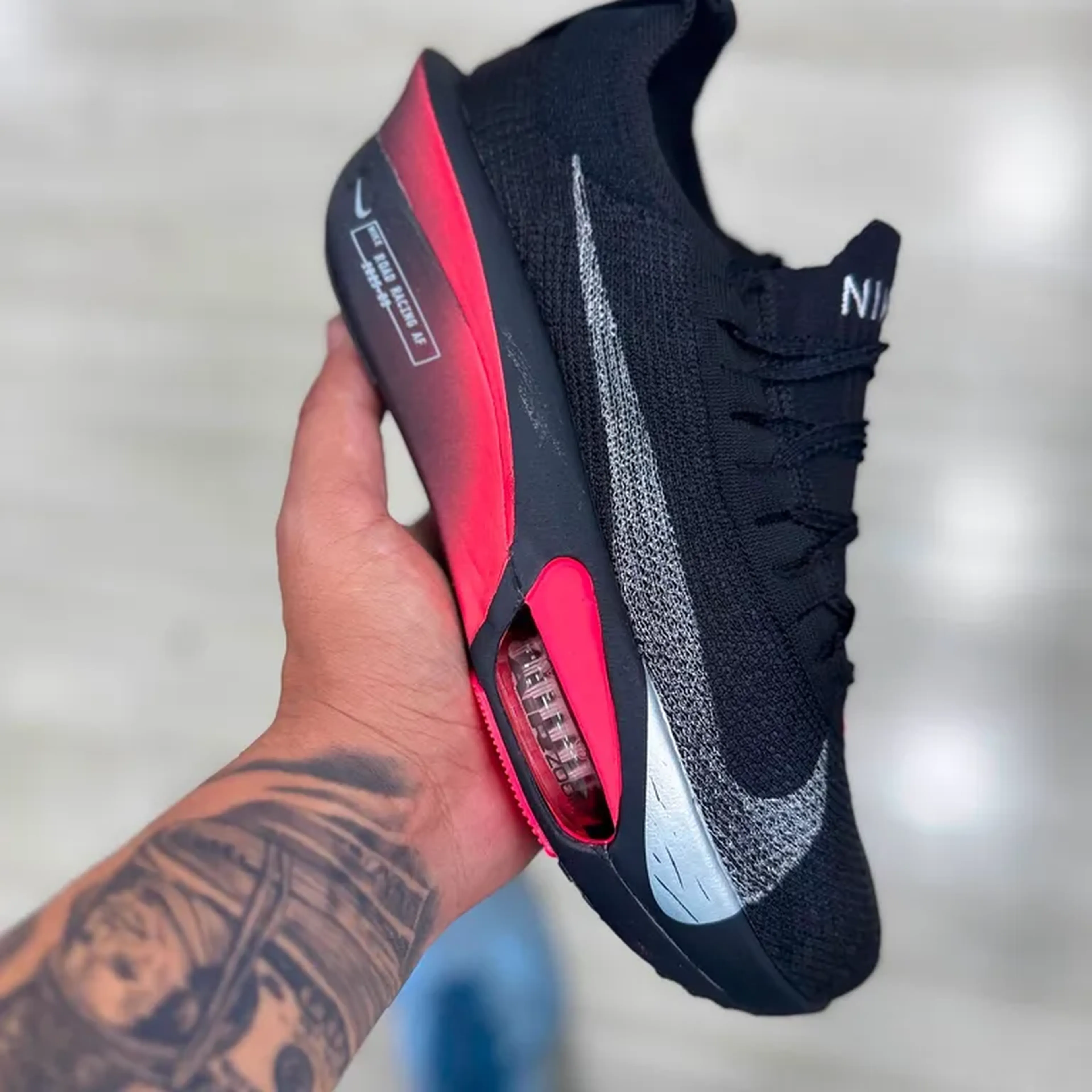 Nike Air Max 270 Preto Red imagem