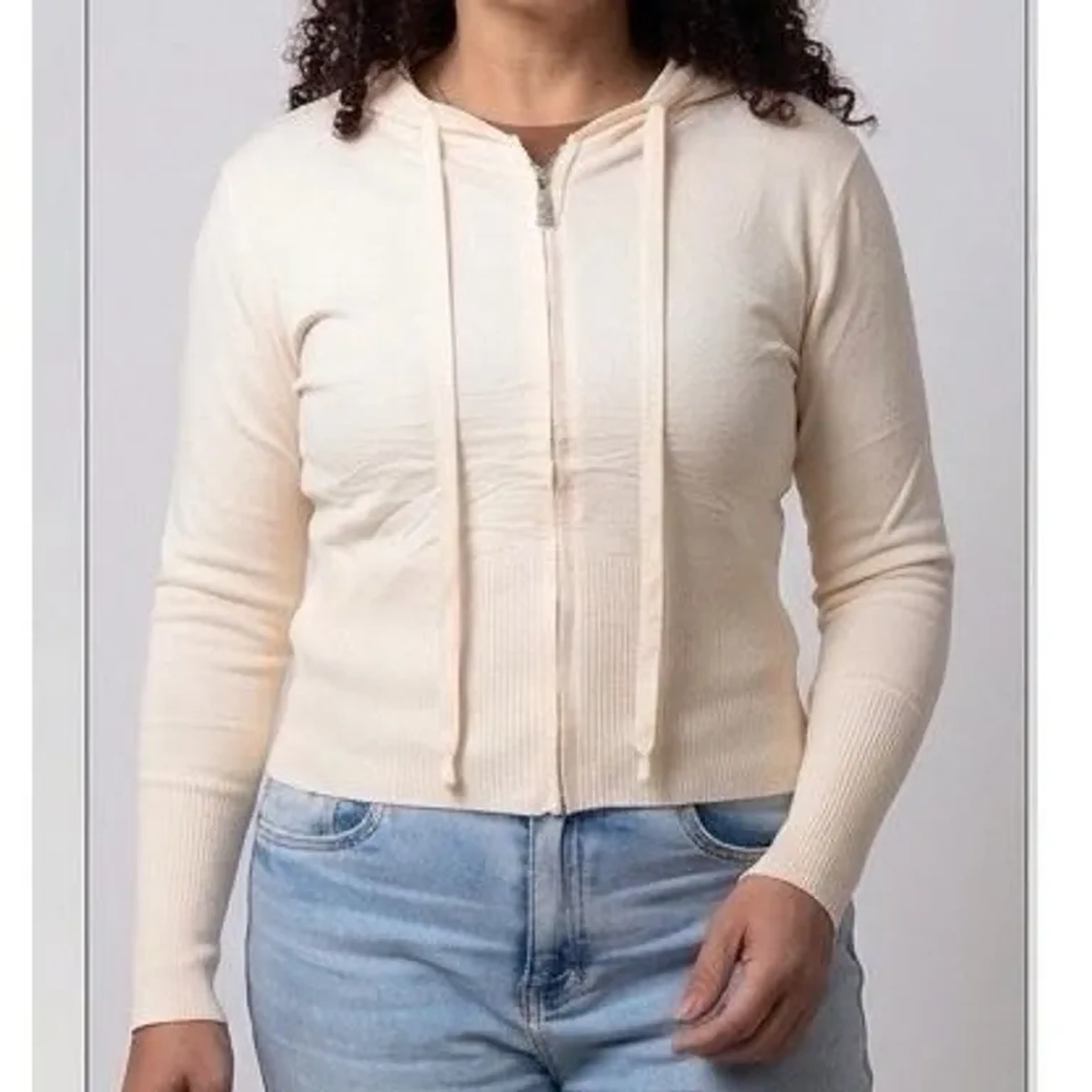 LANZINHA PREMIUM BLUSA OFF WHITE imagem