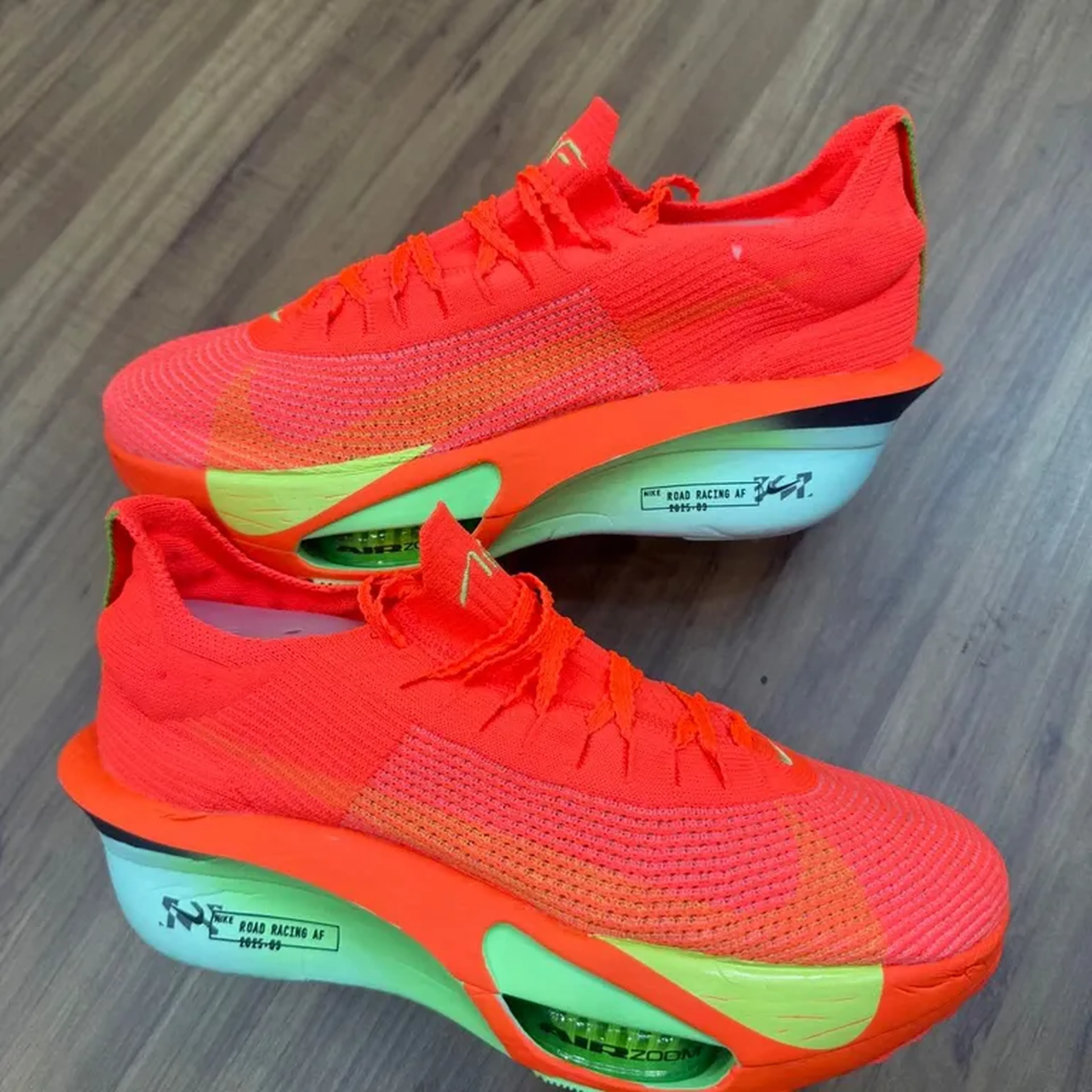 Air Zoom Alphafly 3 Bright Crimson Lime Blast imagem
