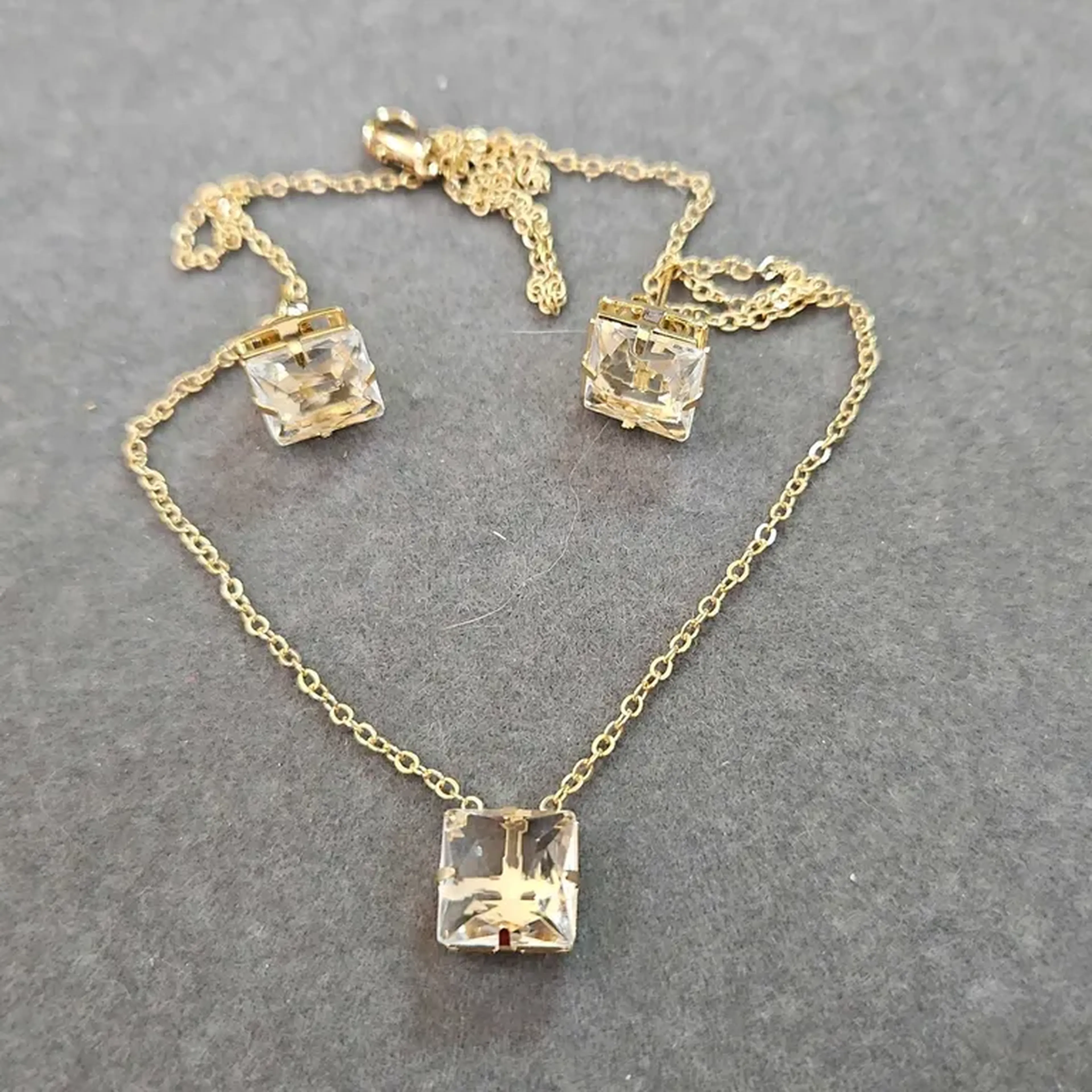 Conjunto quadrado cristal doce de leite no banho ouro 18k imagem