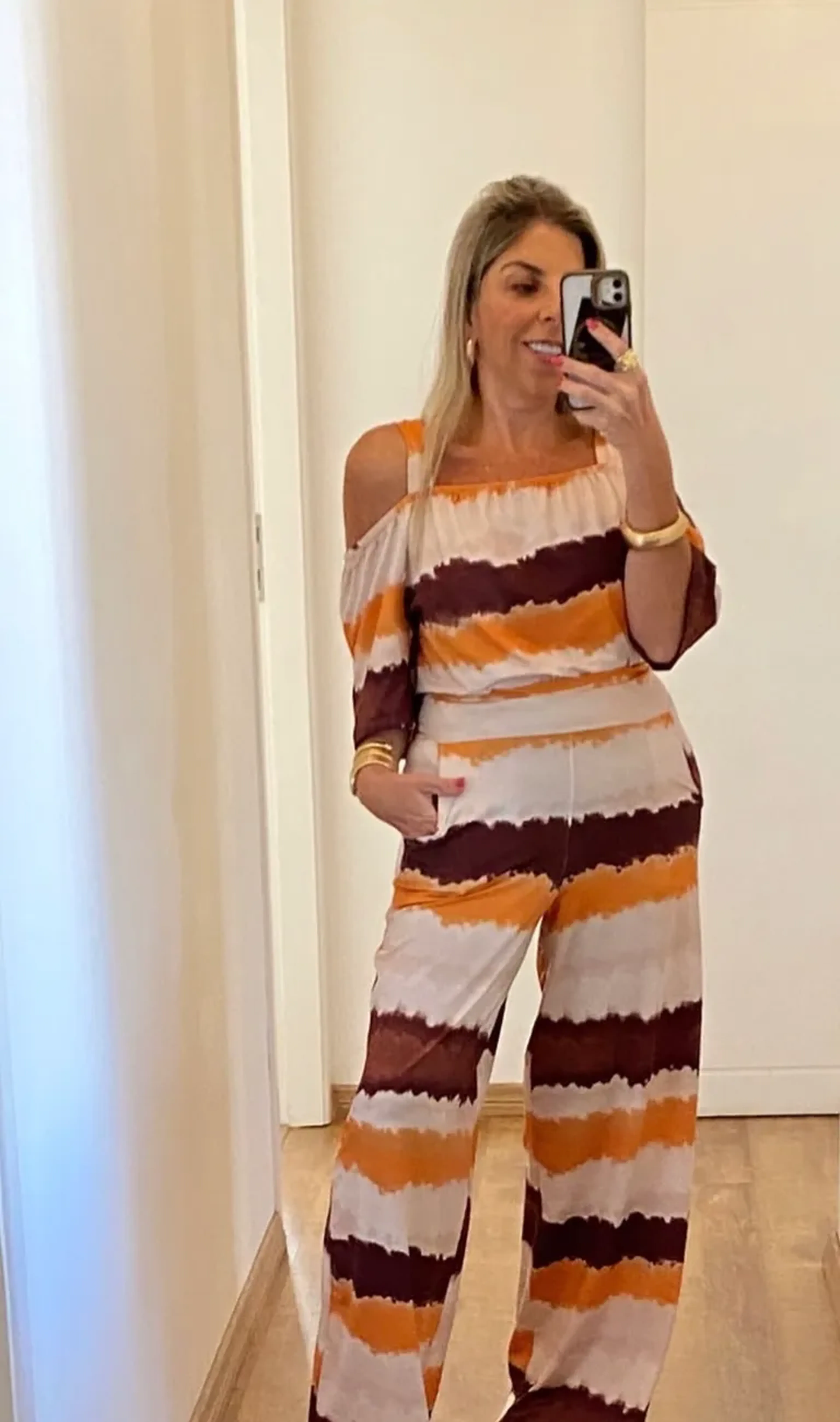 Conjunto em malha fluit listrada imagem