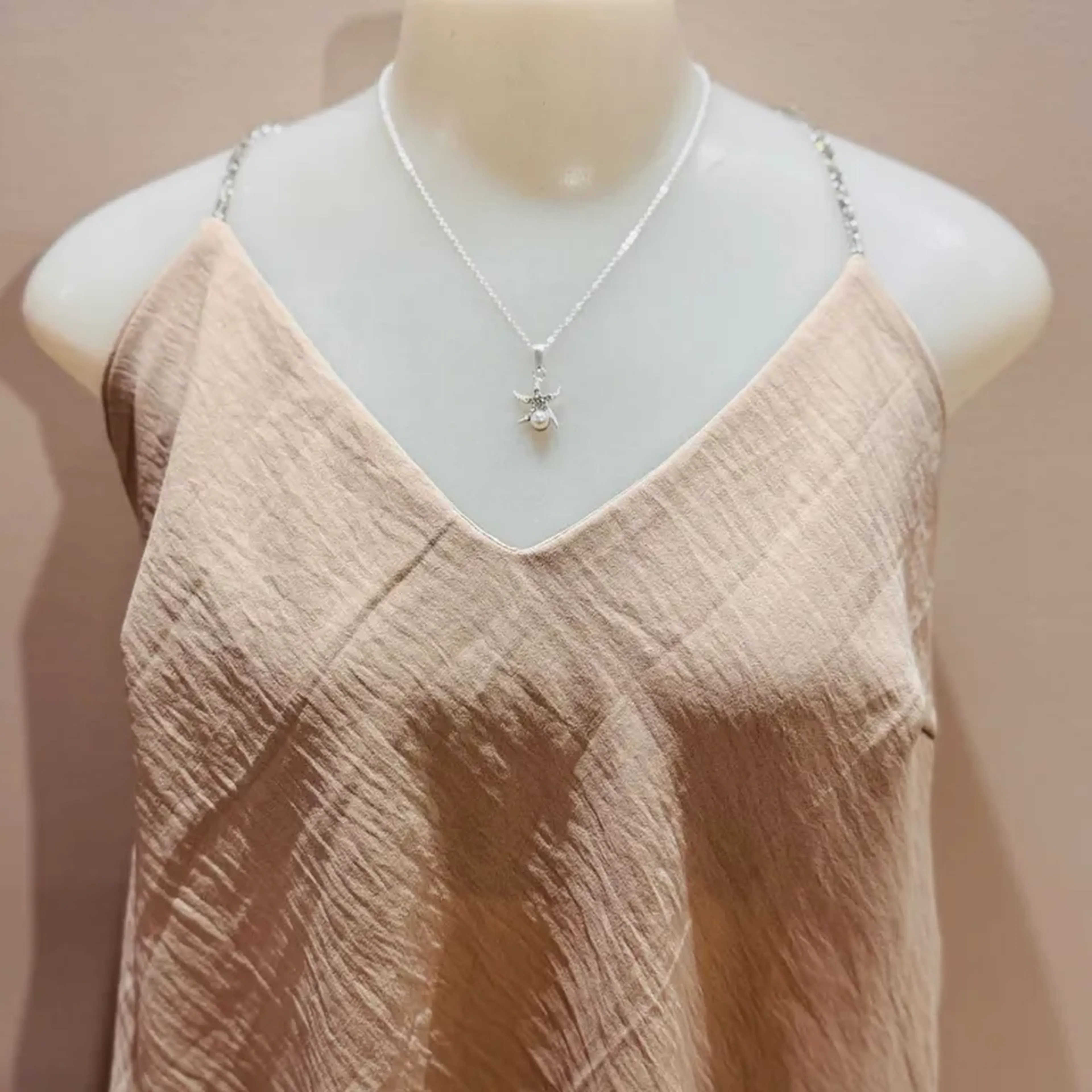 Regata Alça Strass imagem