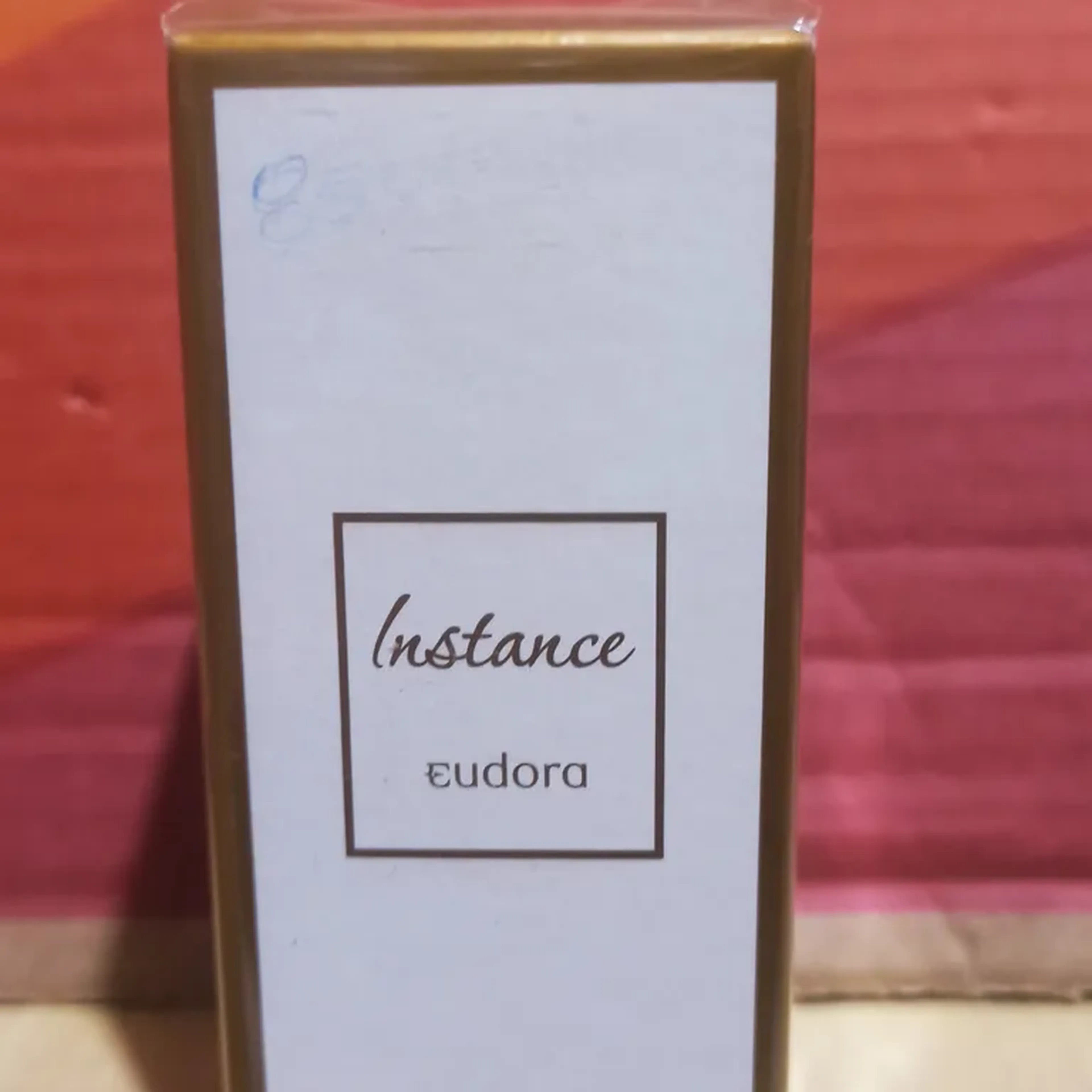 Perfume Instance imagem