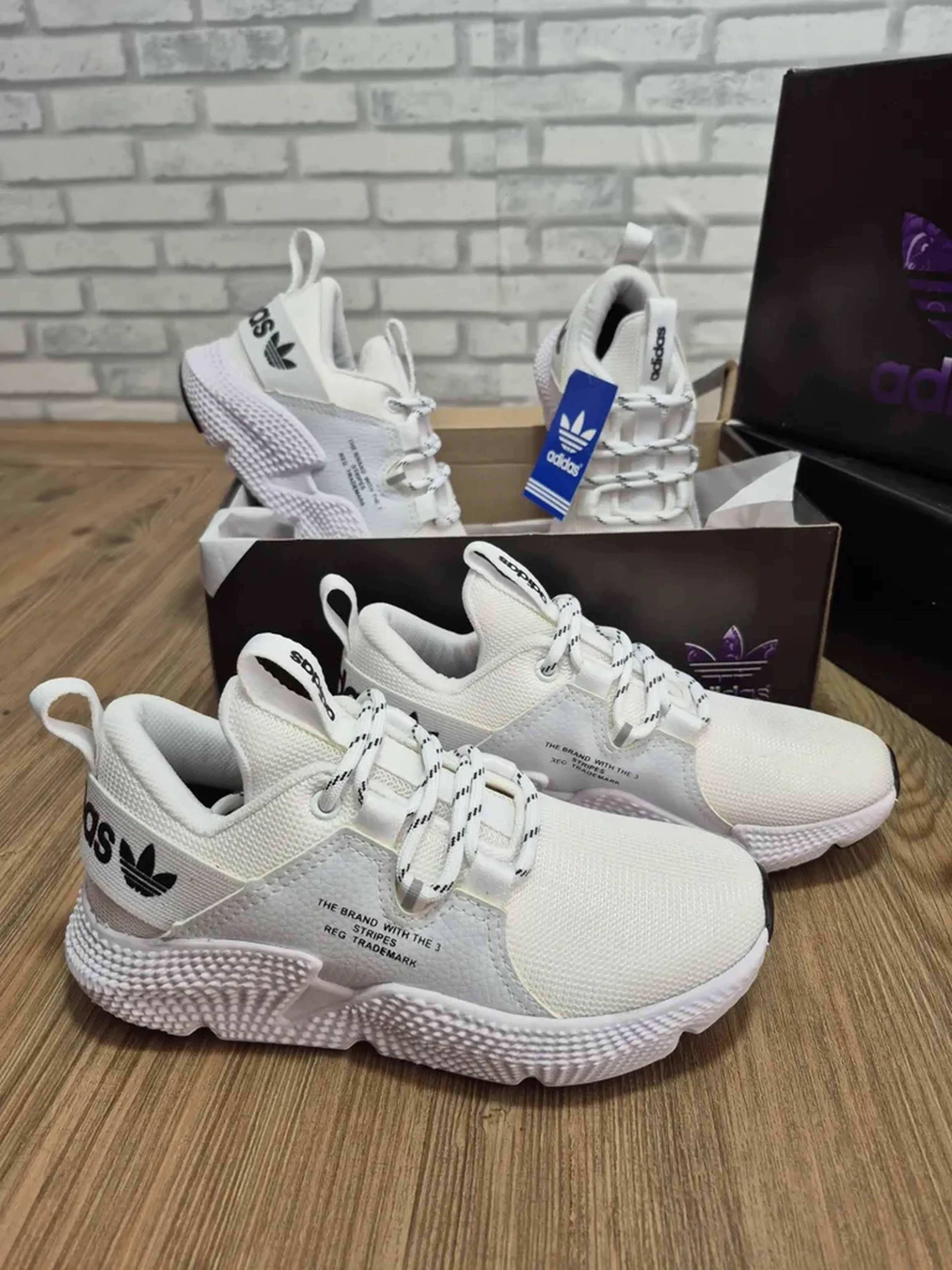 ADIDAS OFF WHITE imagem