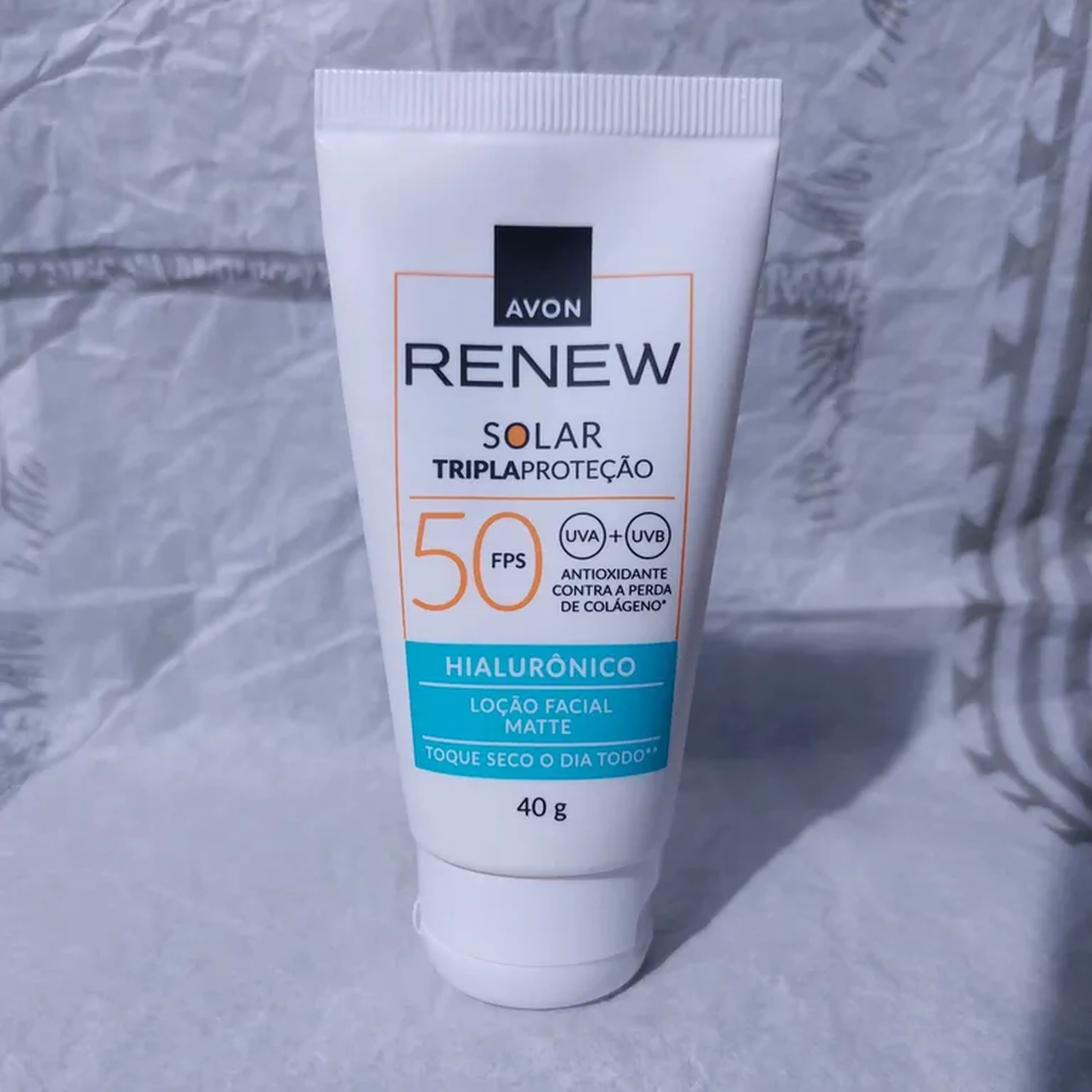 Avon Renew Protetor Solar FPS 50 Ácido Hialurônico Toque Seco imagem