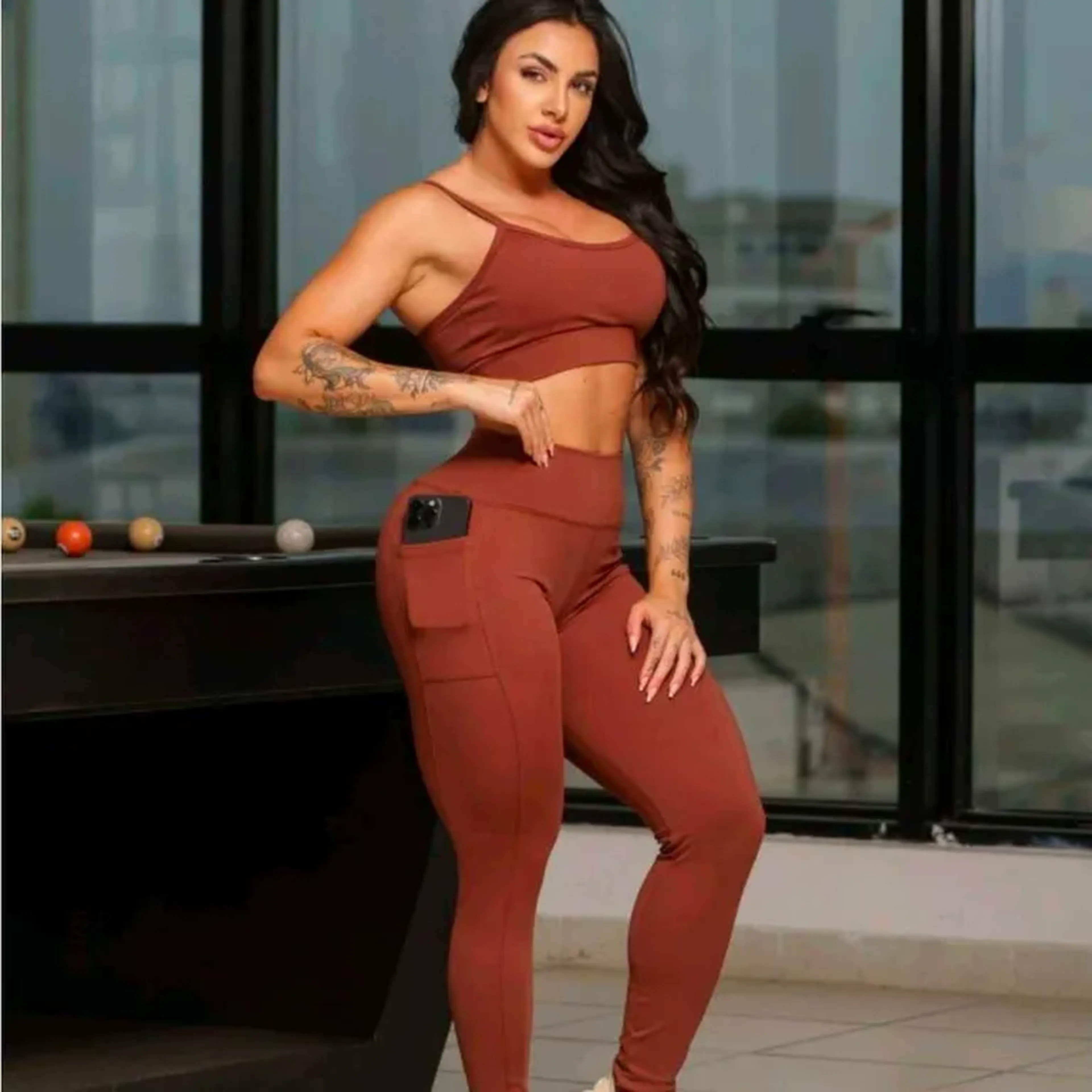 LEGGING COM BOLSO POLIAMIDA imagem