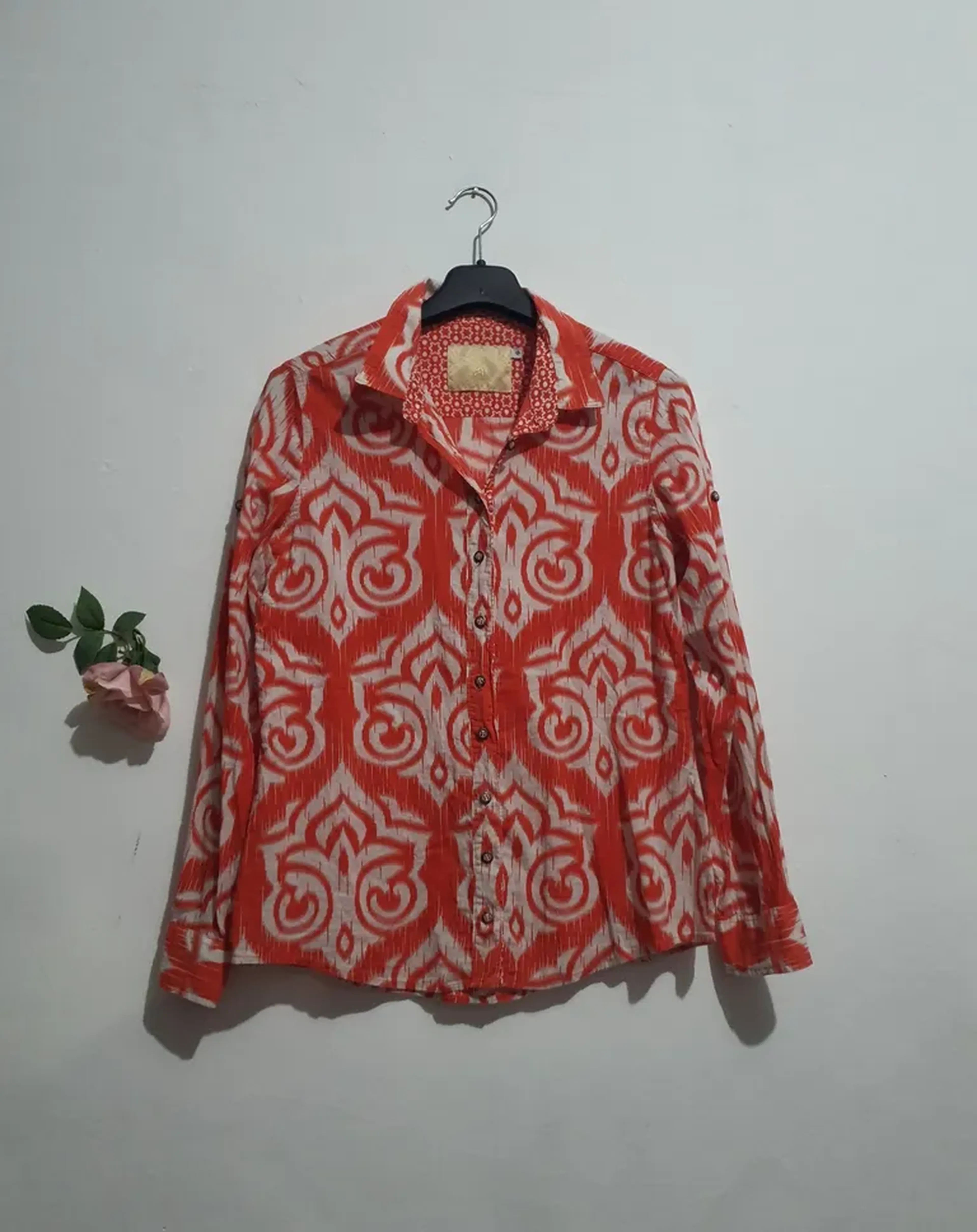 Camisa de manga comprida estampada imagem