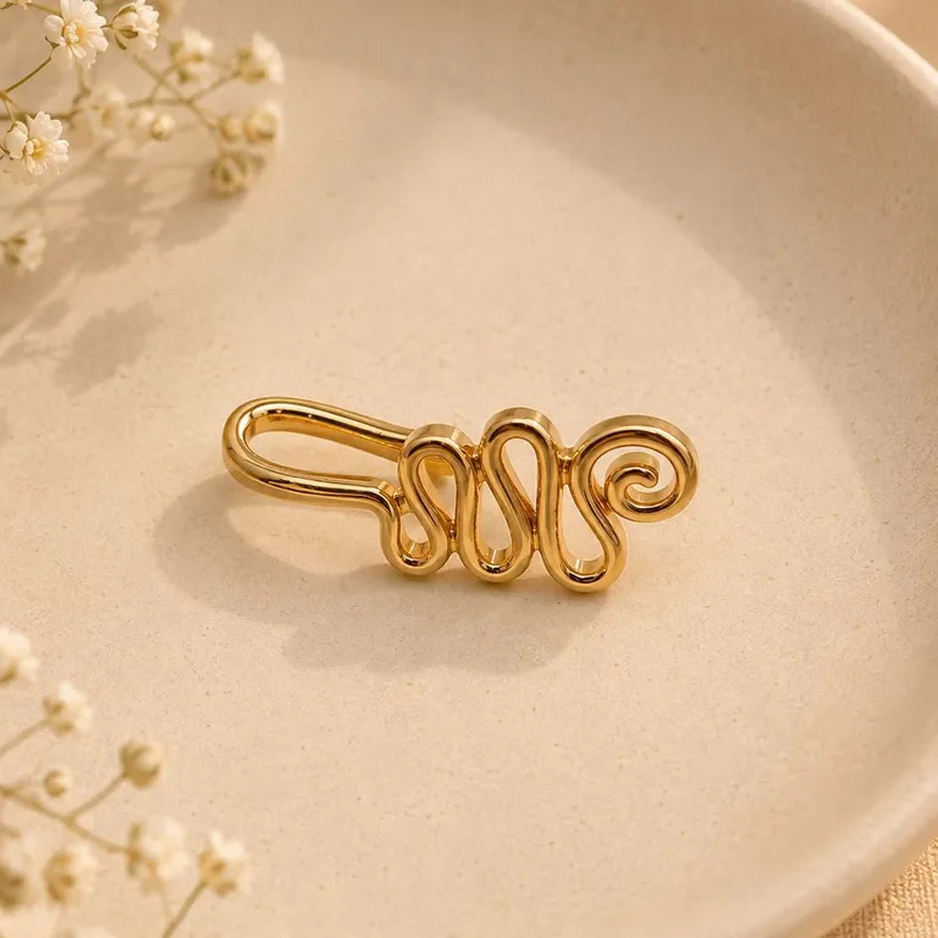 Piercing fake ondas imagem