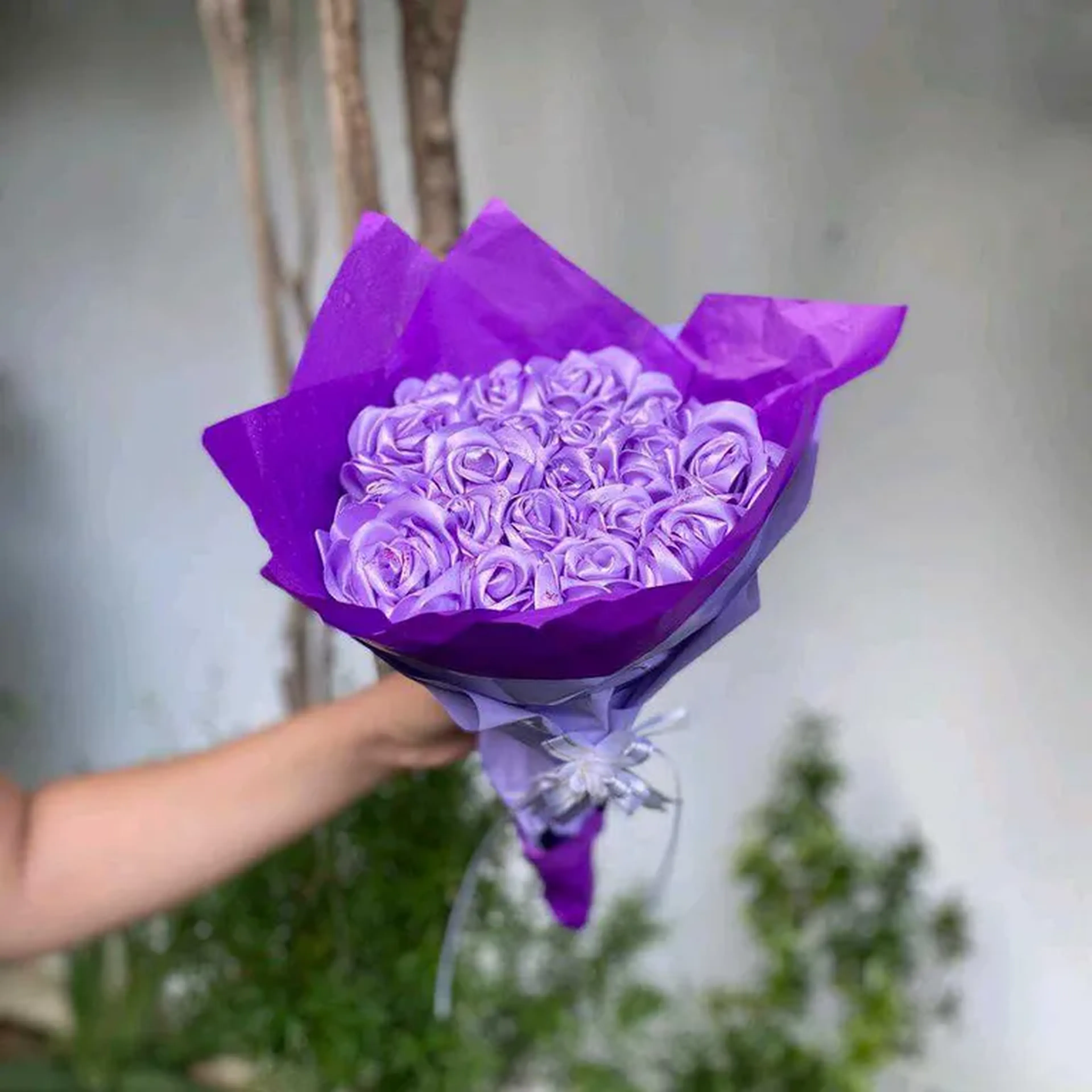 Bouquet flores de cetim - qualquer cor imagem