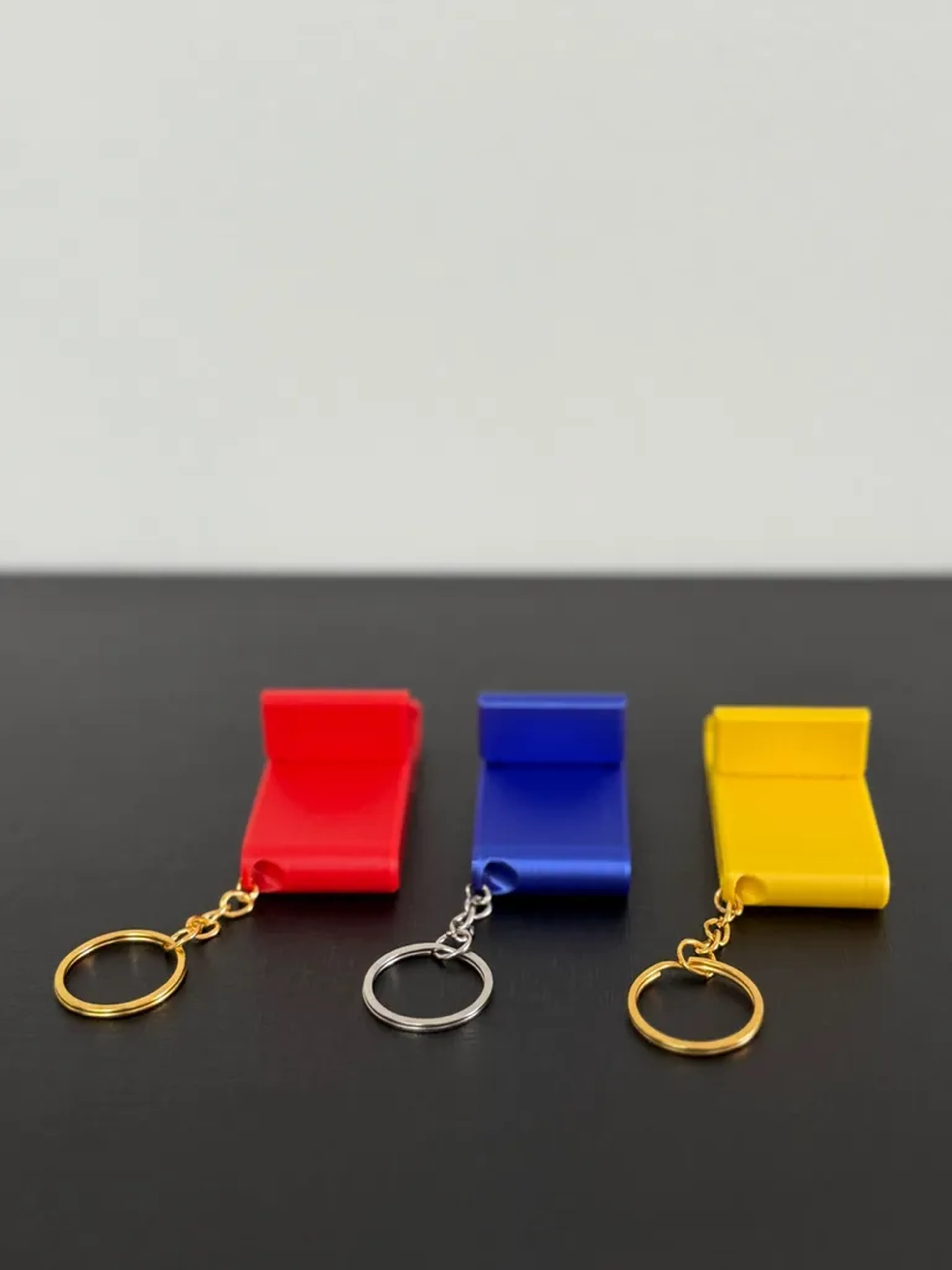 2 em 1 - Chaveiro e suporte para Celular imagem