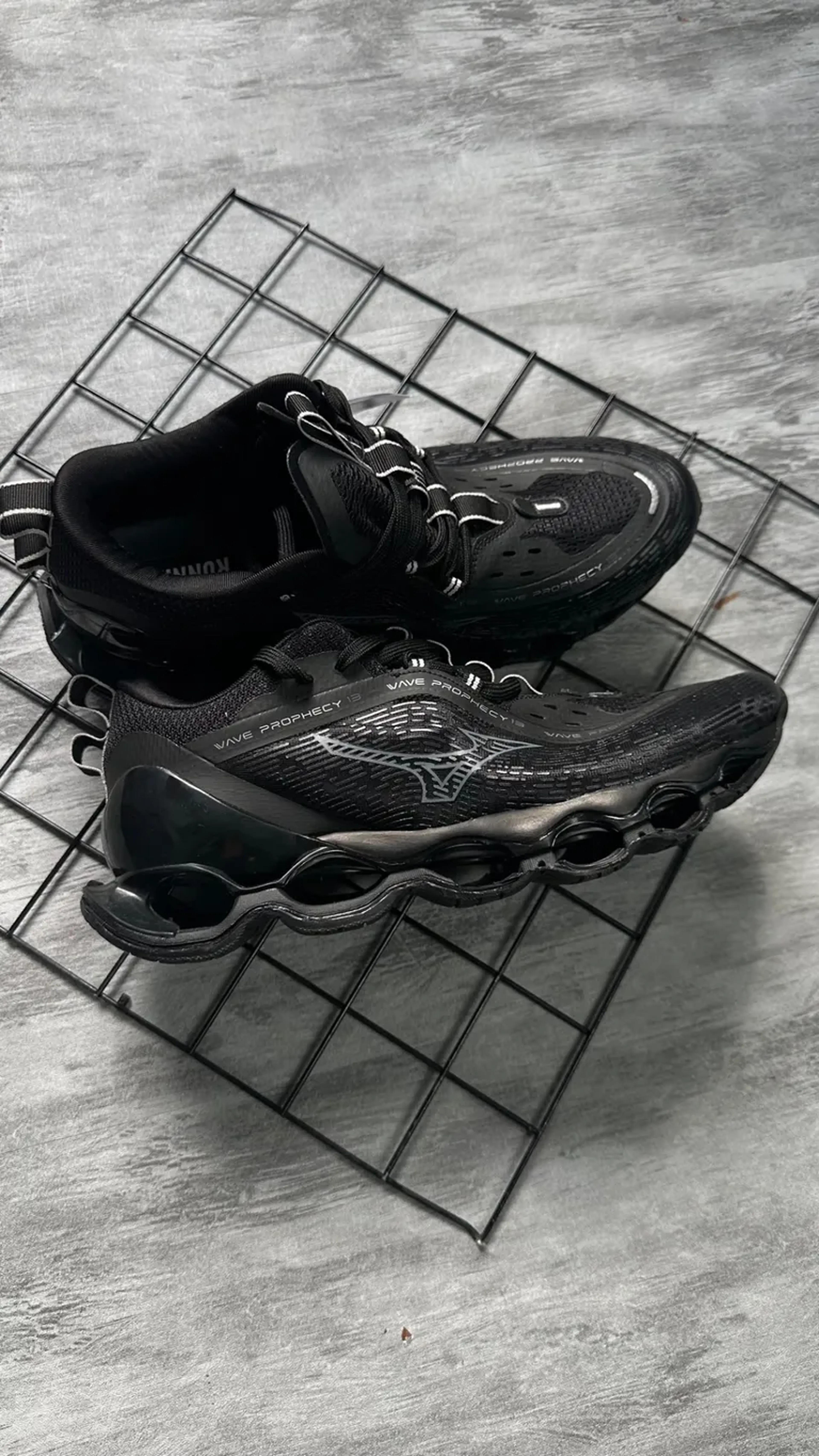 Mizuno PRO 13 imagem