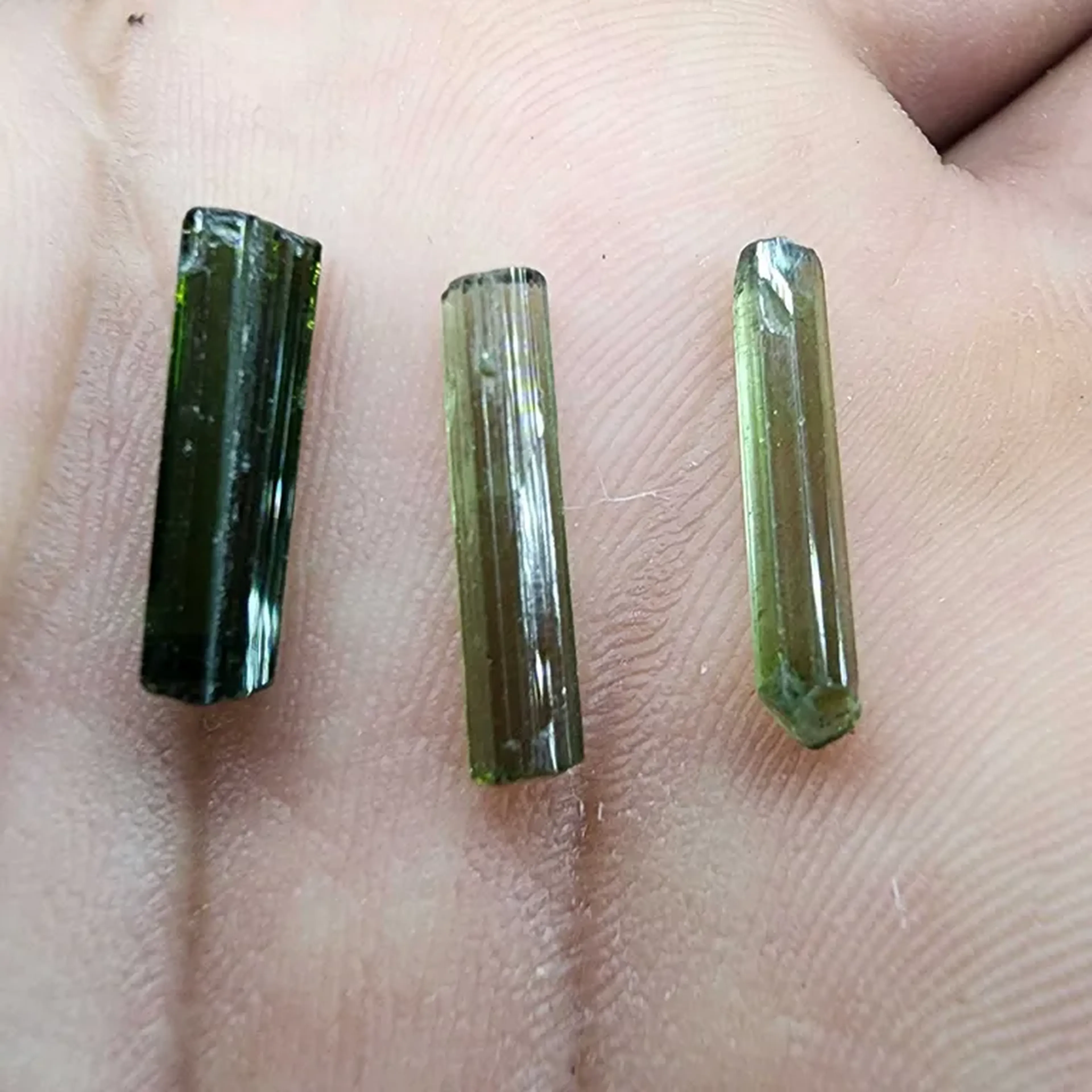canudos de turmalina verde imagem