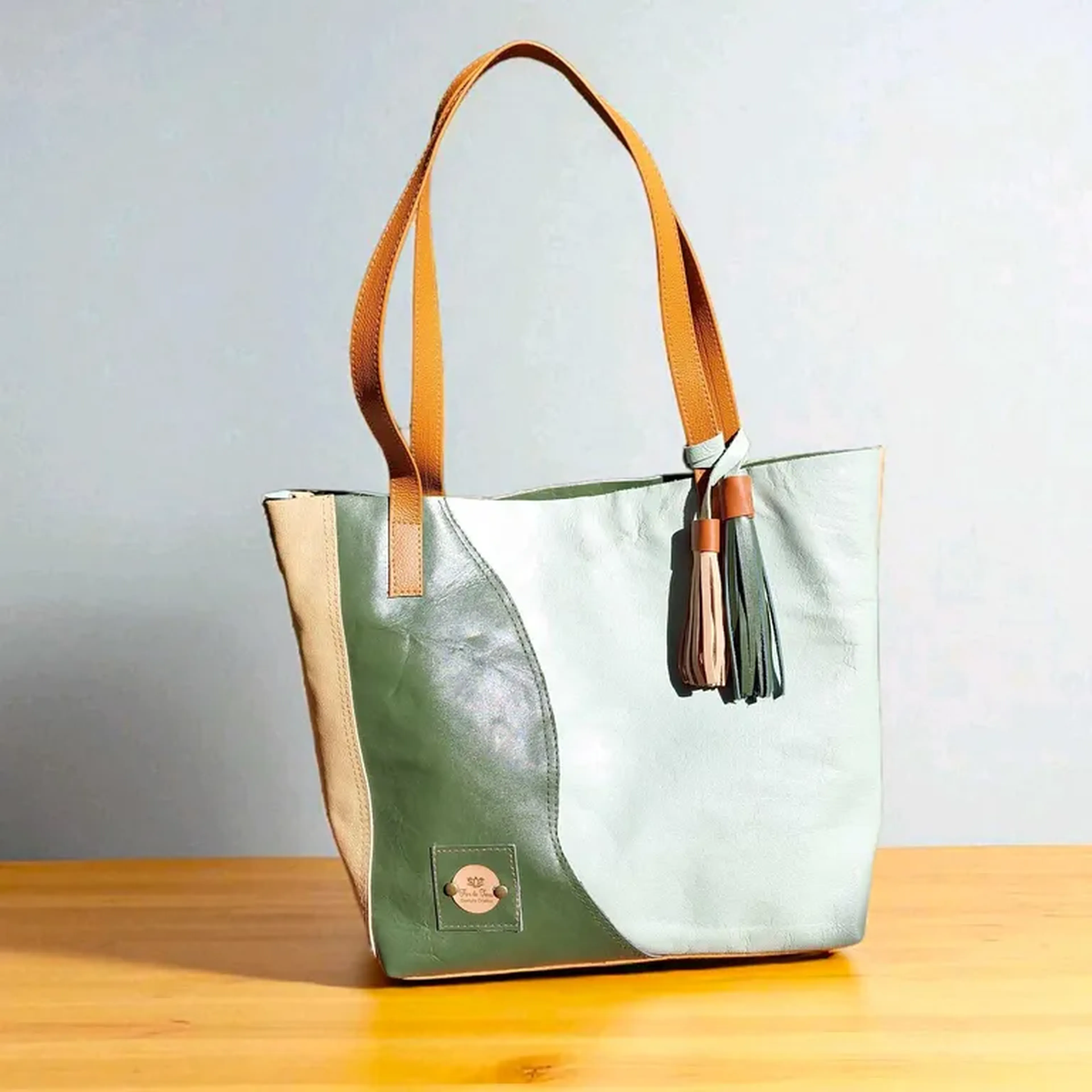 Bolsa Amalfi em couro legítimo-peça única imagem