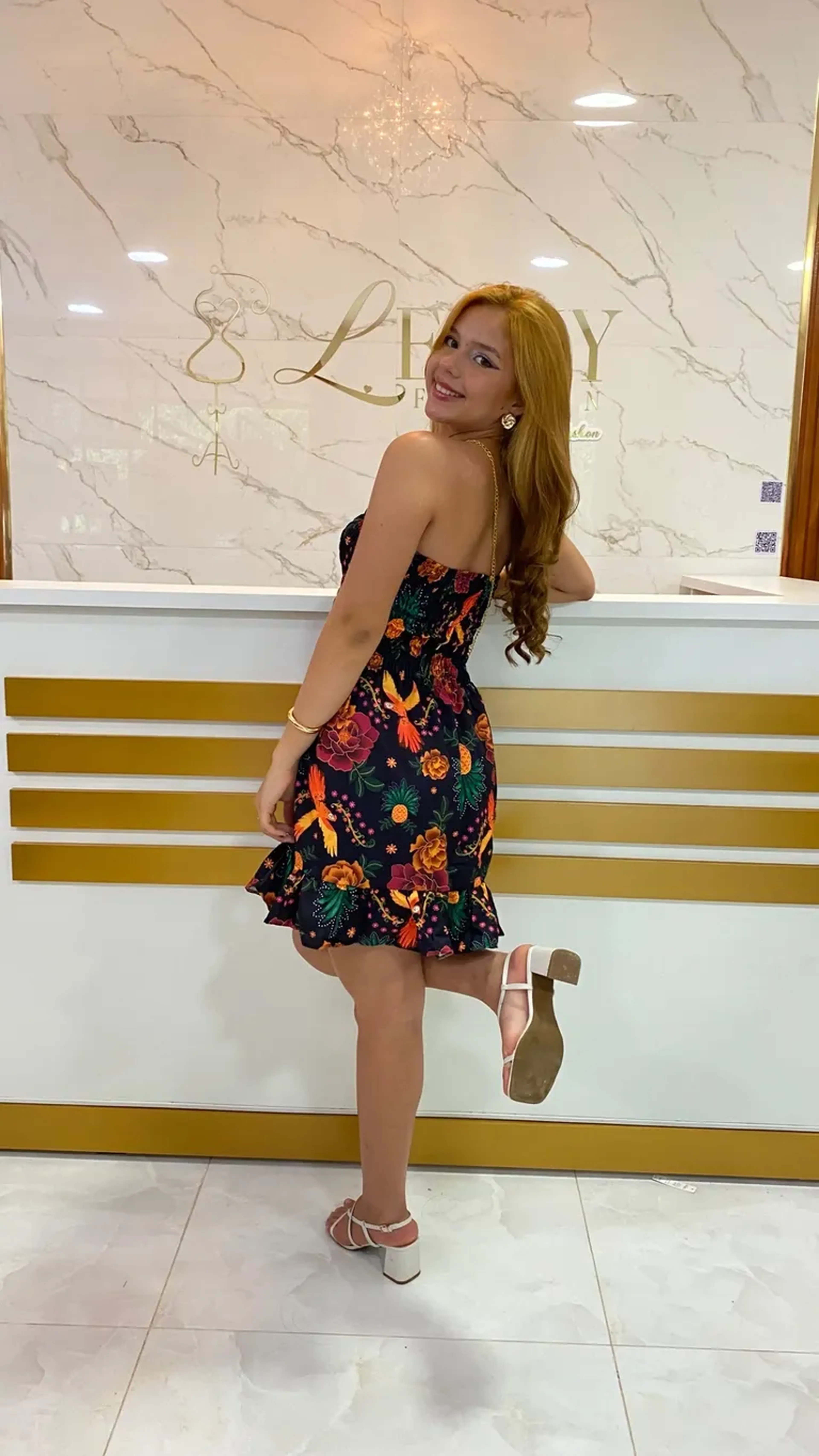 Vestido lastex imagem