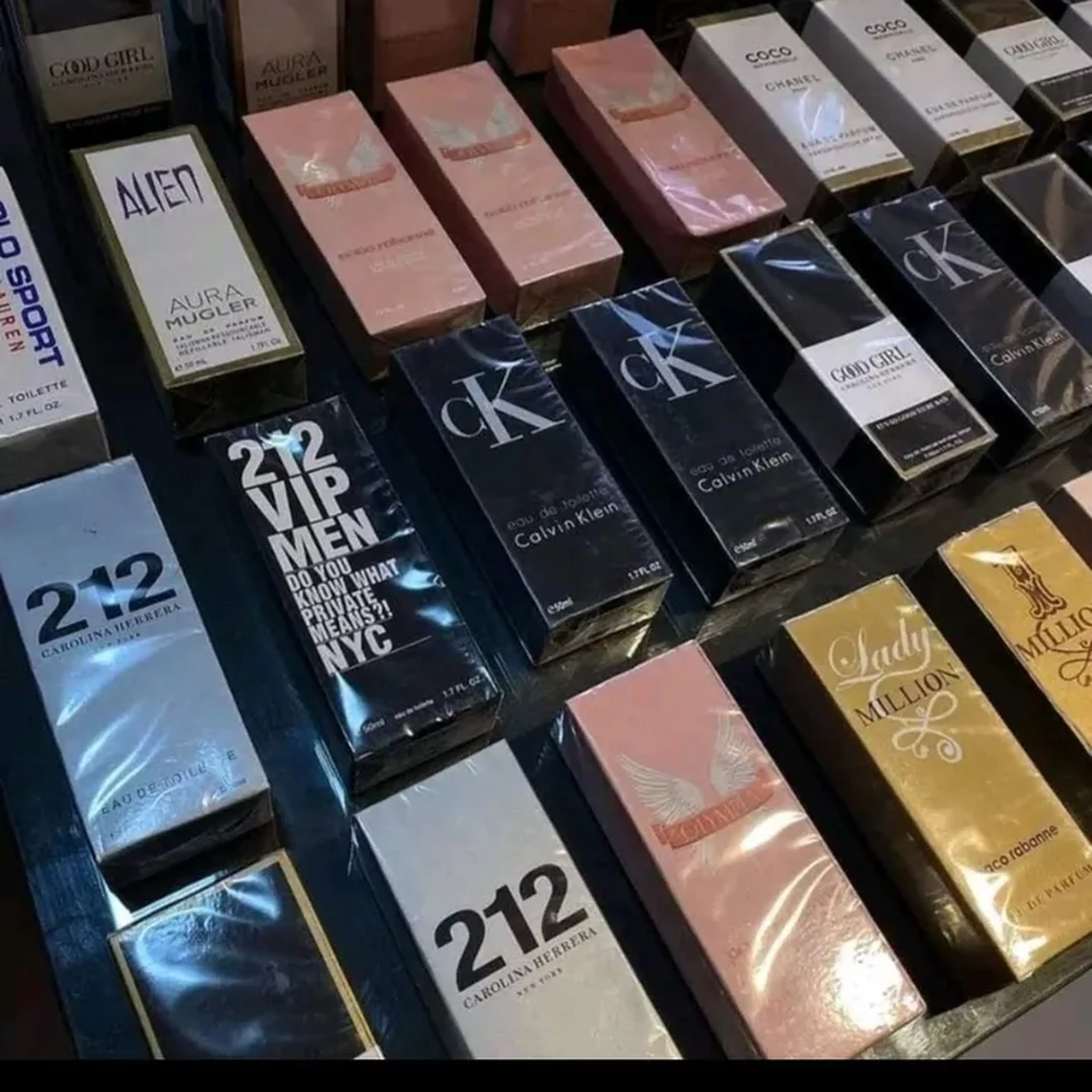 Perfumes inspiração 100ml sortidos atacado mín 6 pcs imagem