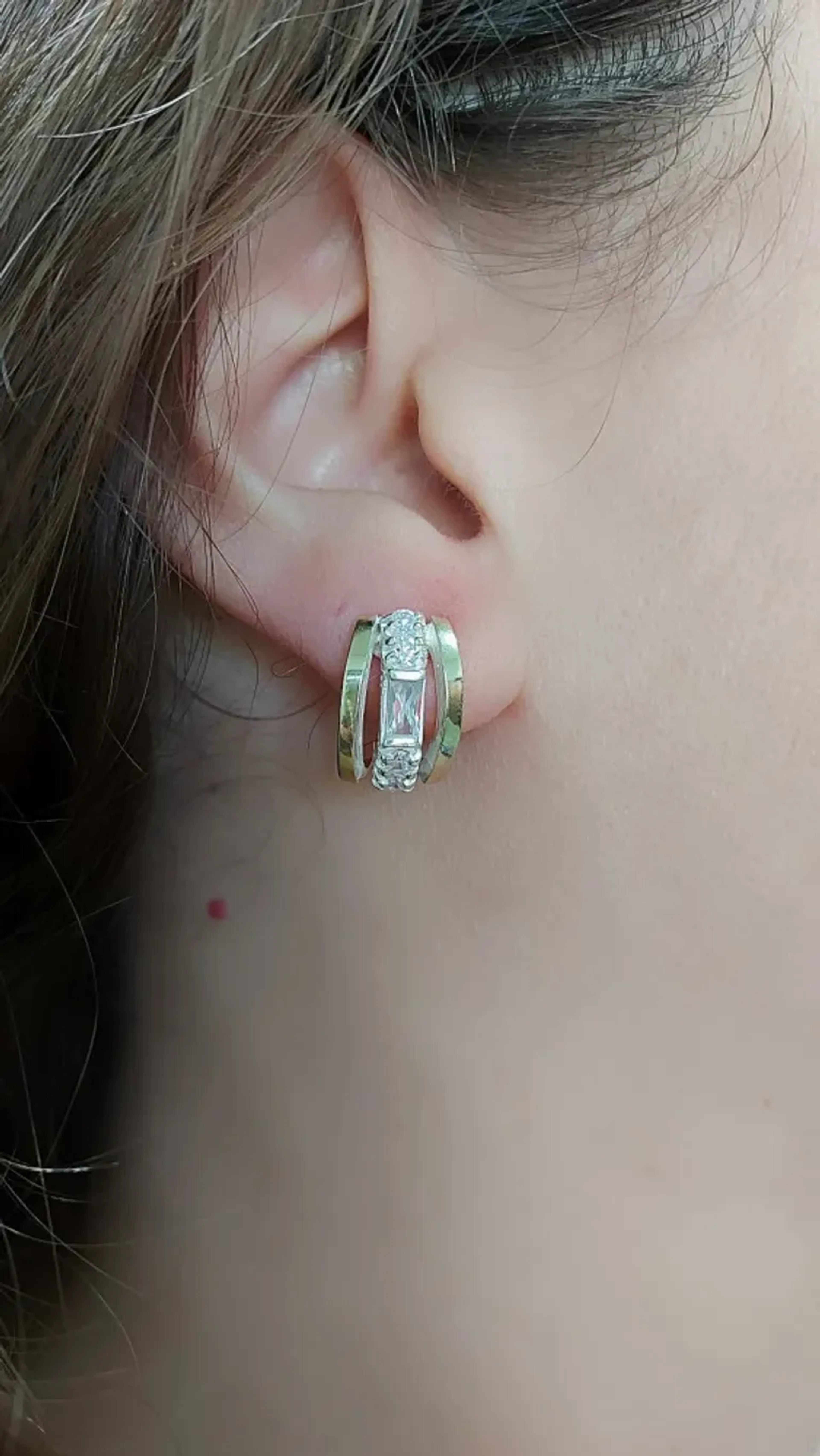 Brinco Prata 925 com Filete de Ouro e Zircônias imagem