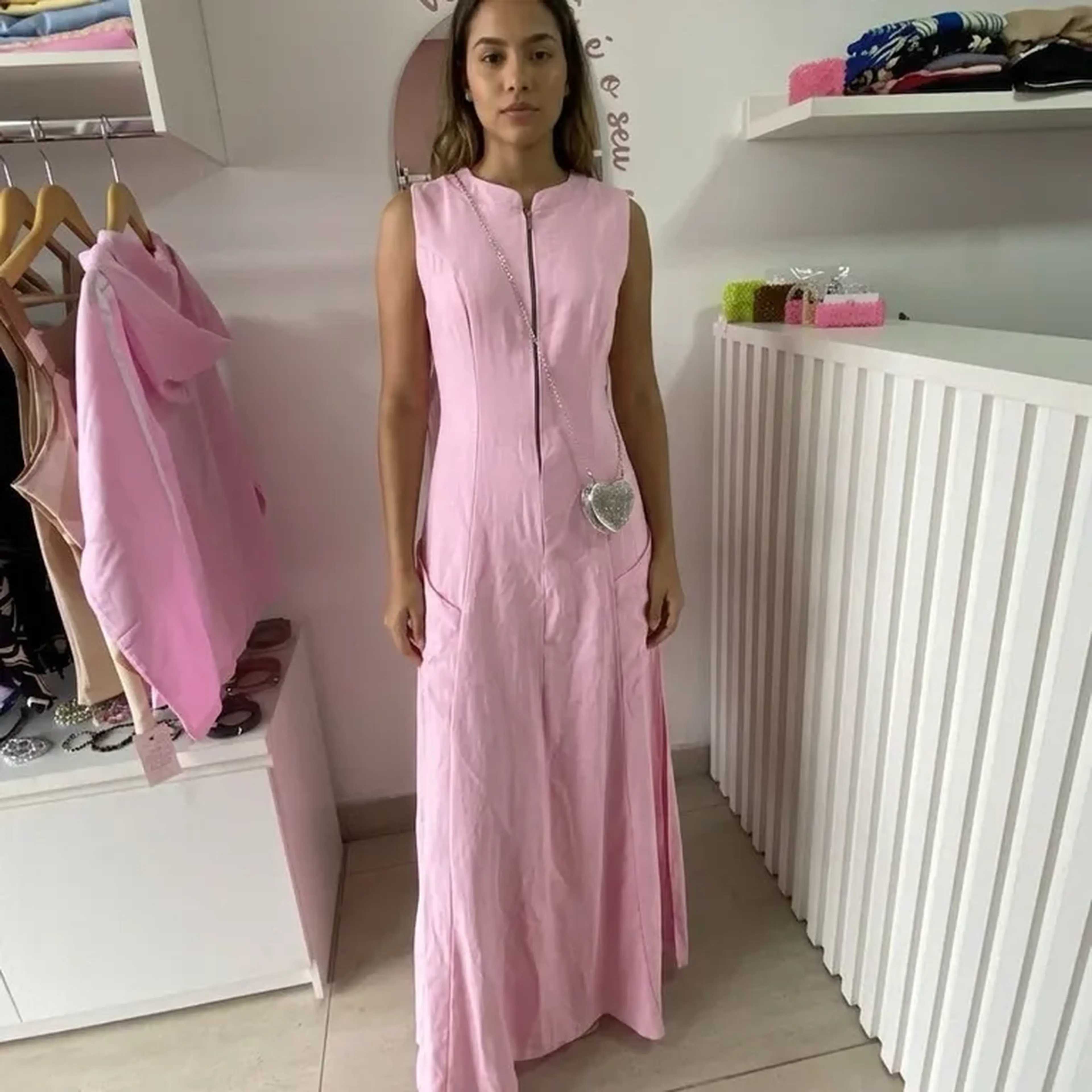 vestido longo zíper imagem