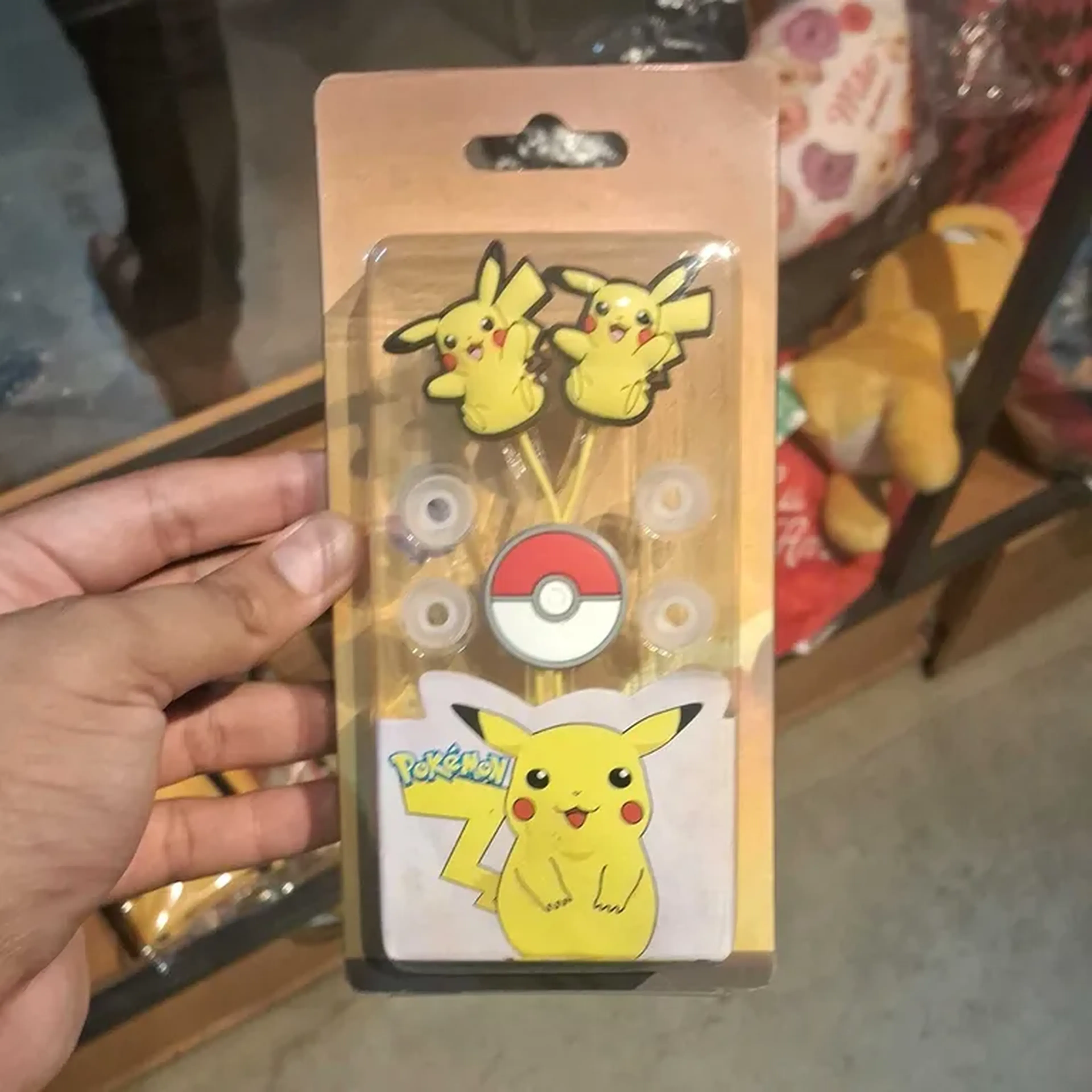 fone pikachu imagem