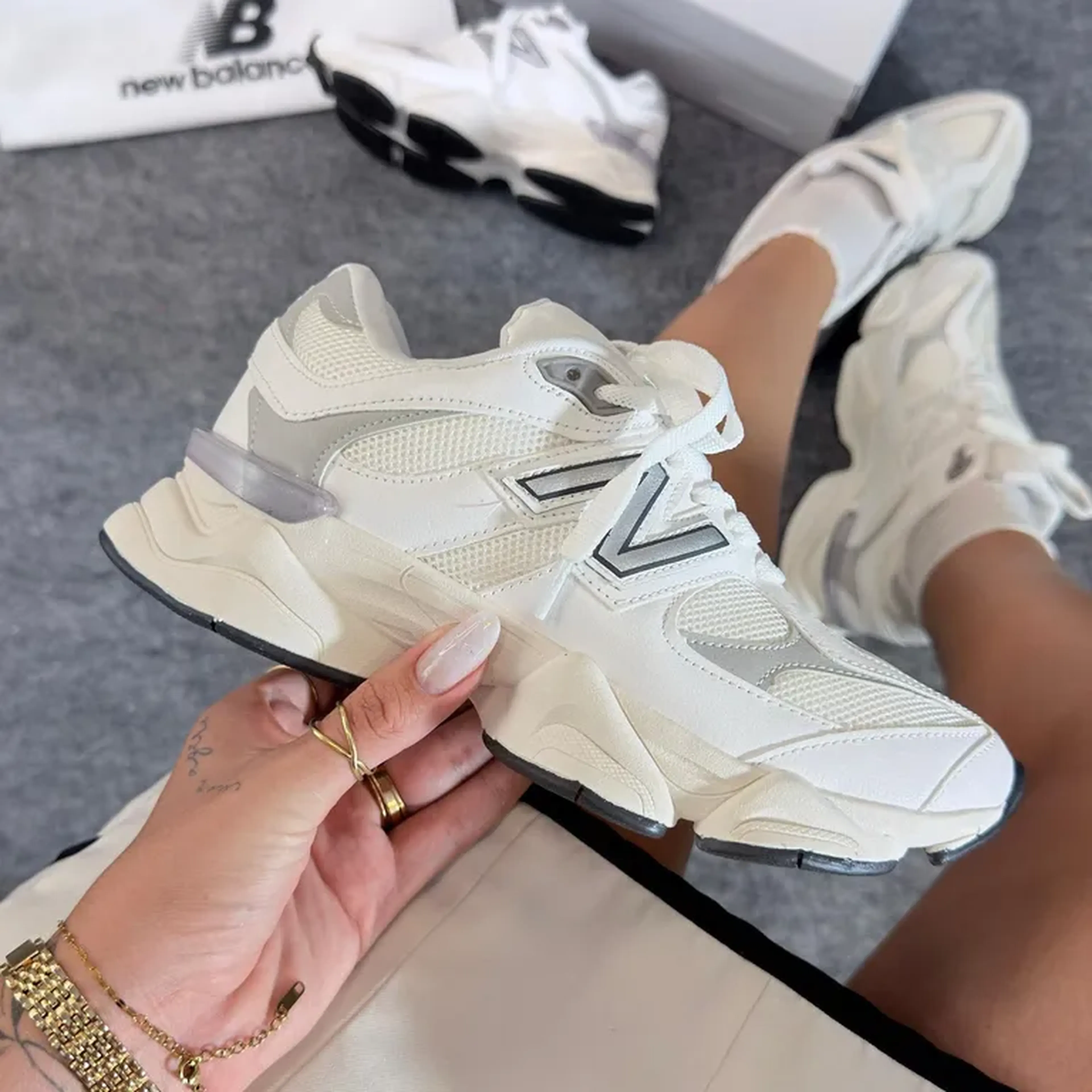 NB 9060 Branco Cinza imagem