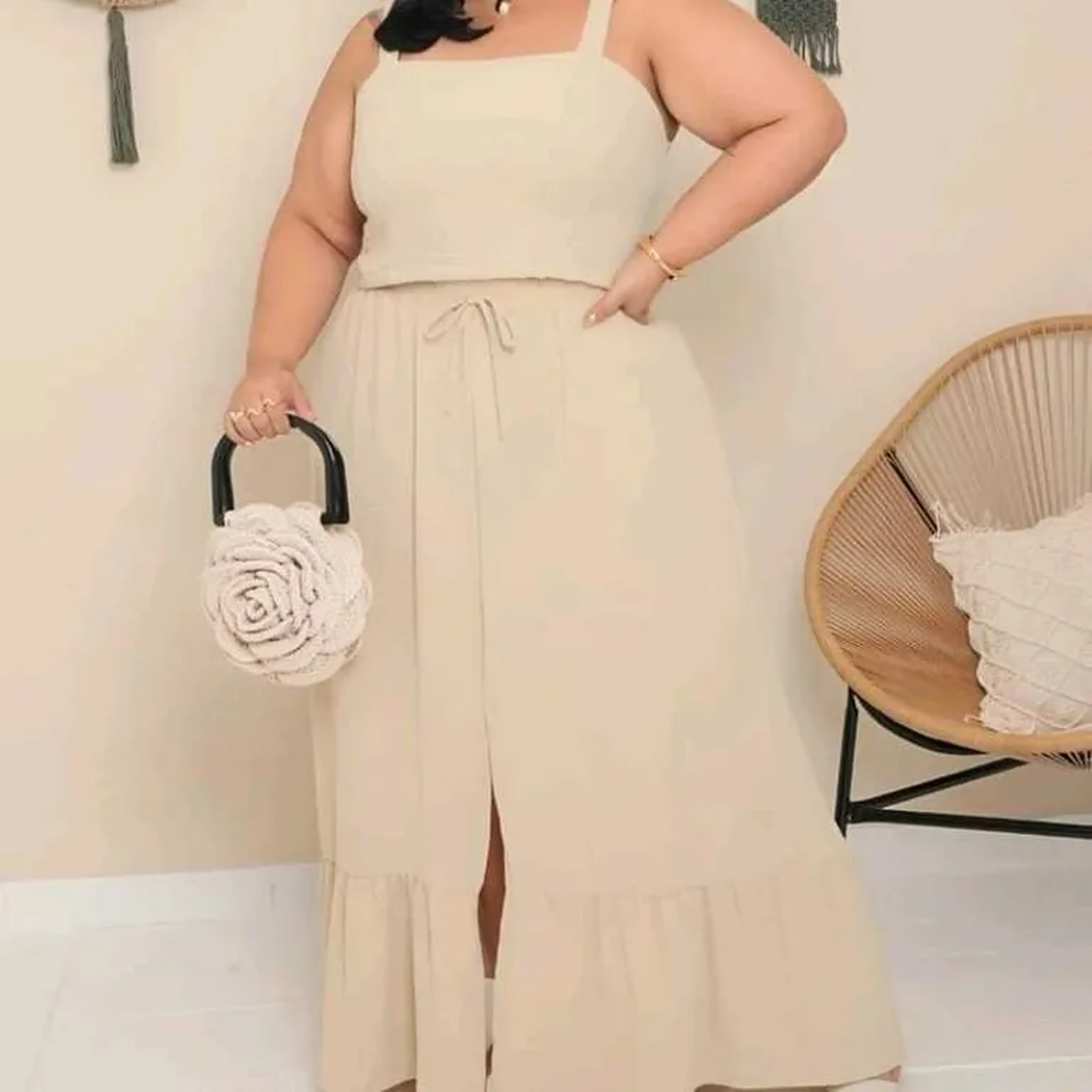 Conjunto - Blusa e saia imagem