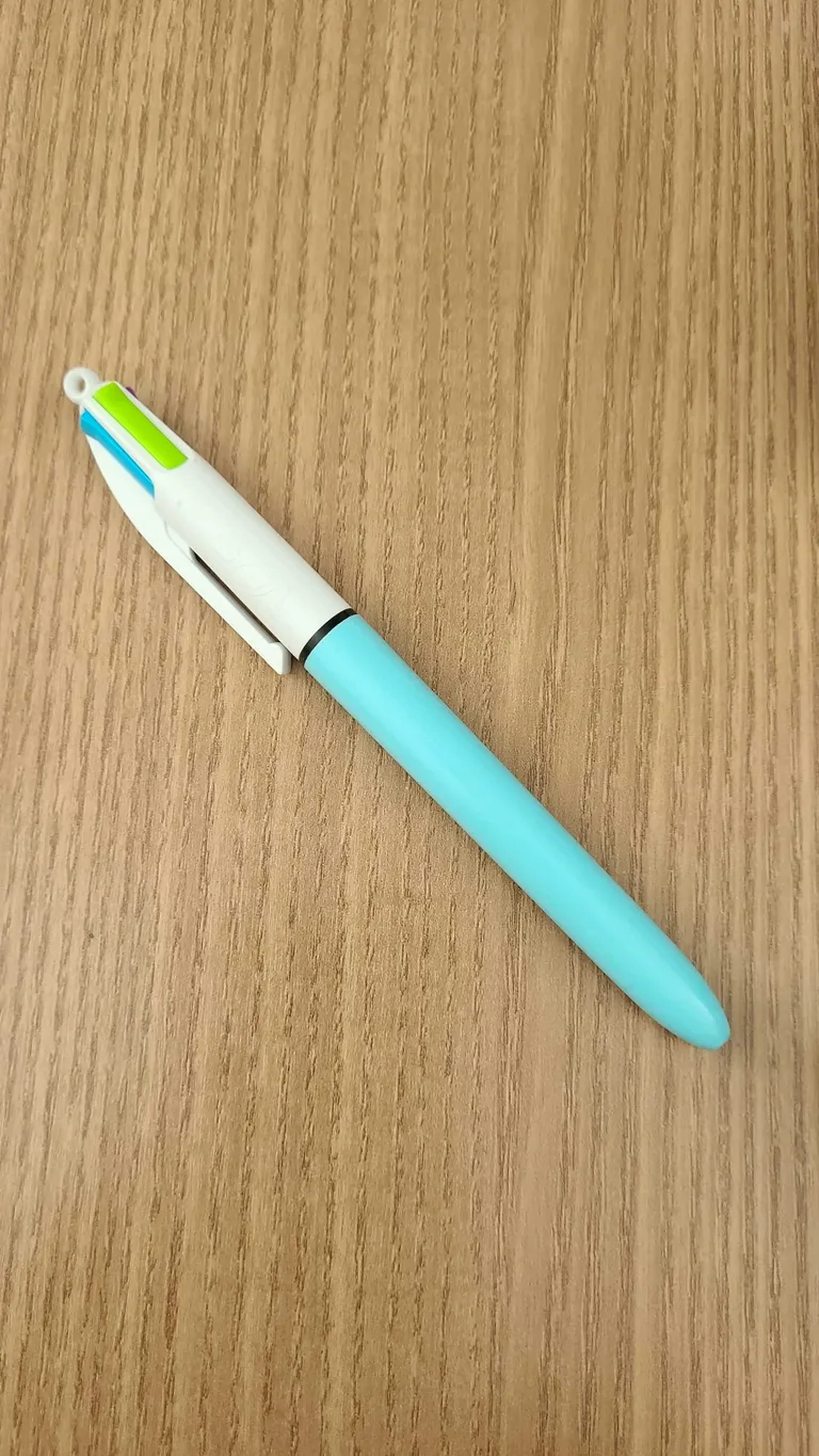 Caneta BiC 4 cores Fashion imagem