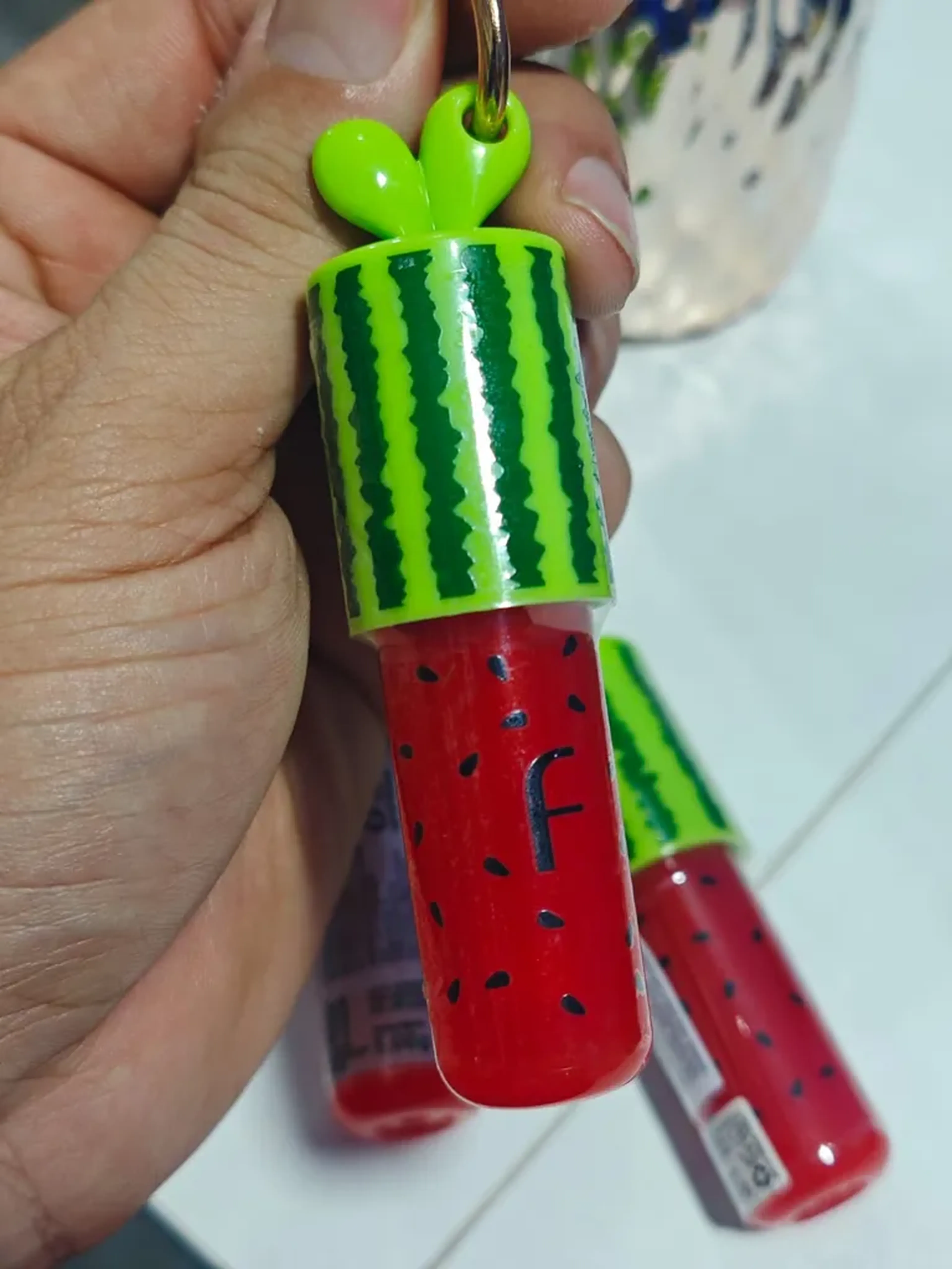 Lip gloss de melancia imagem