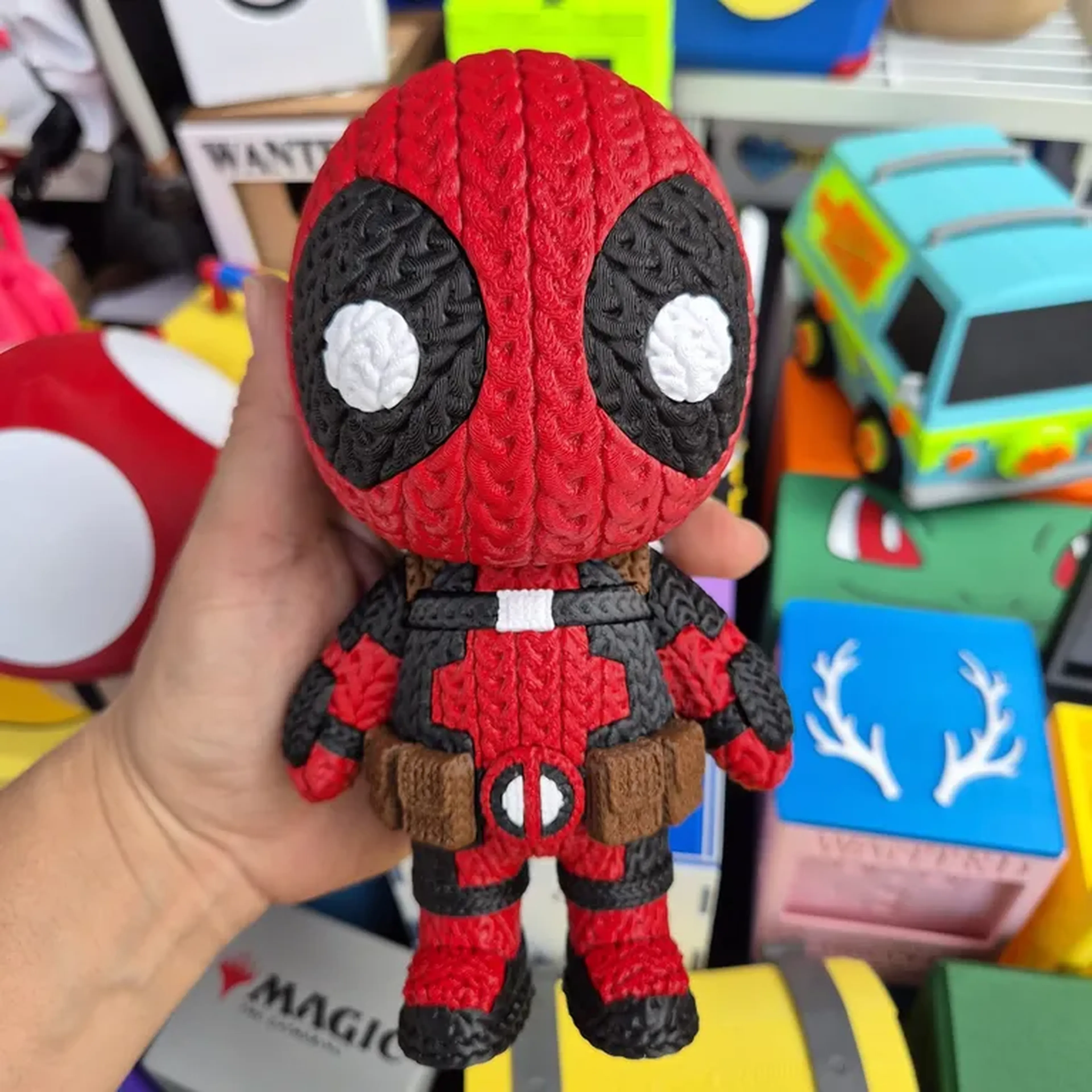 Boneco Crochê Deadpool - Brinde 1 Biscoito imagem